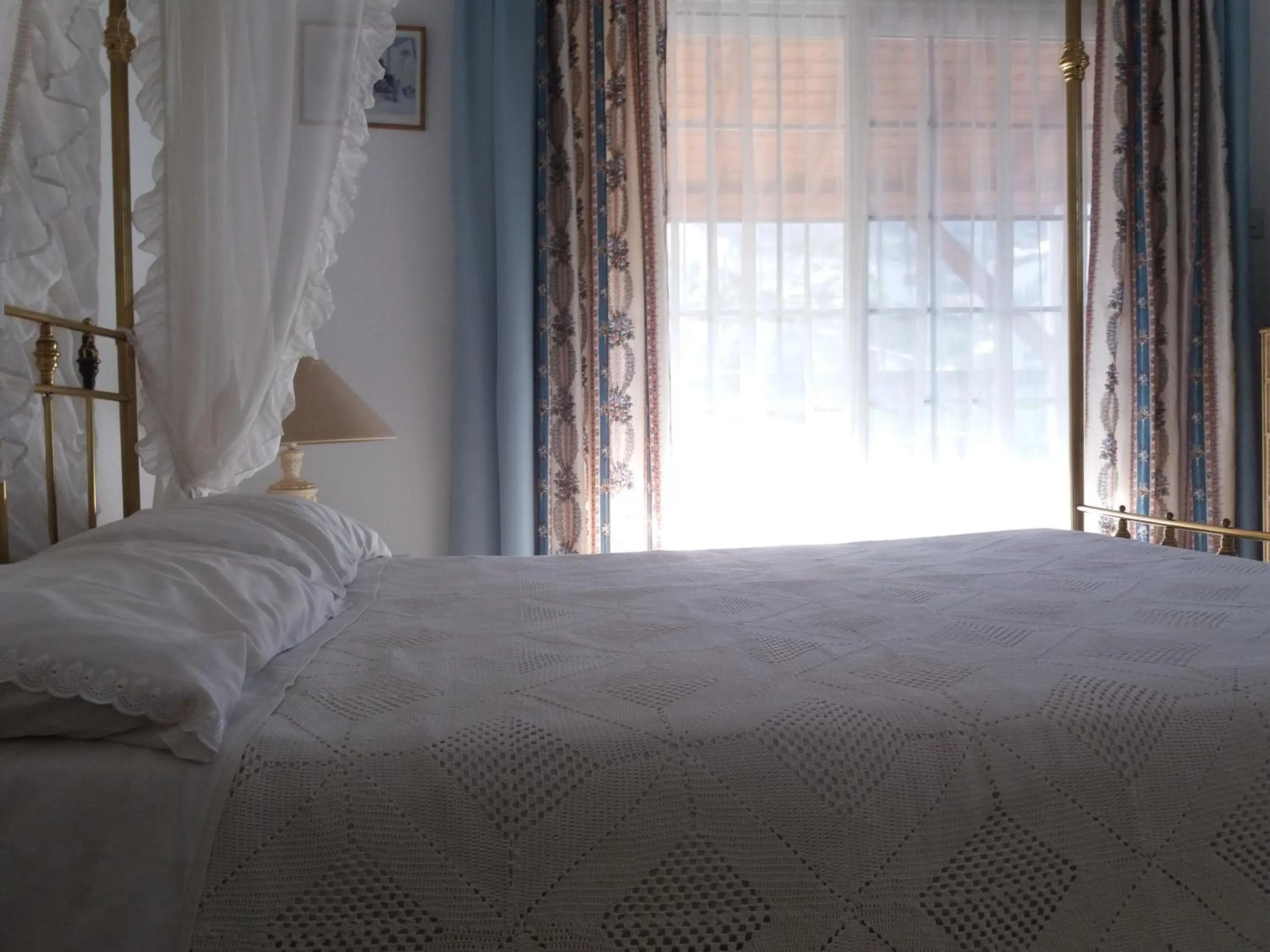 Bedroom, Bed in Greenfields Country Club