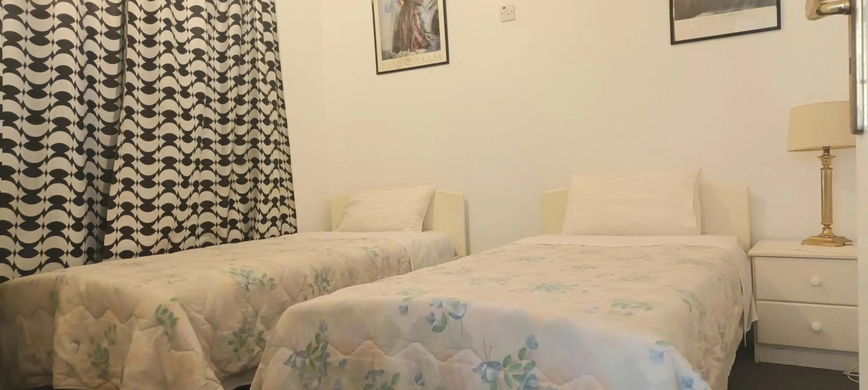 Bedroom, Bed in Greenfields Country Club