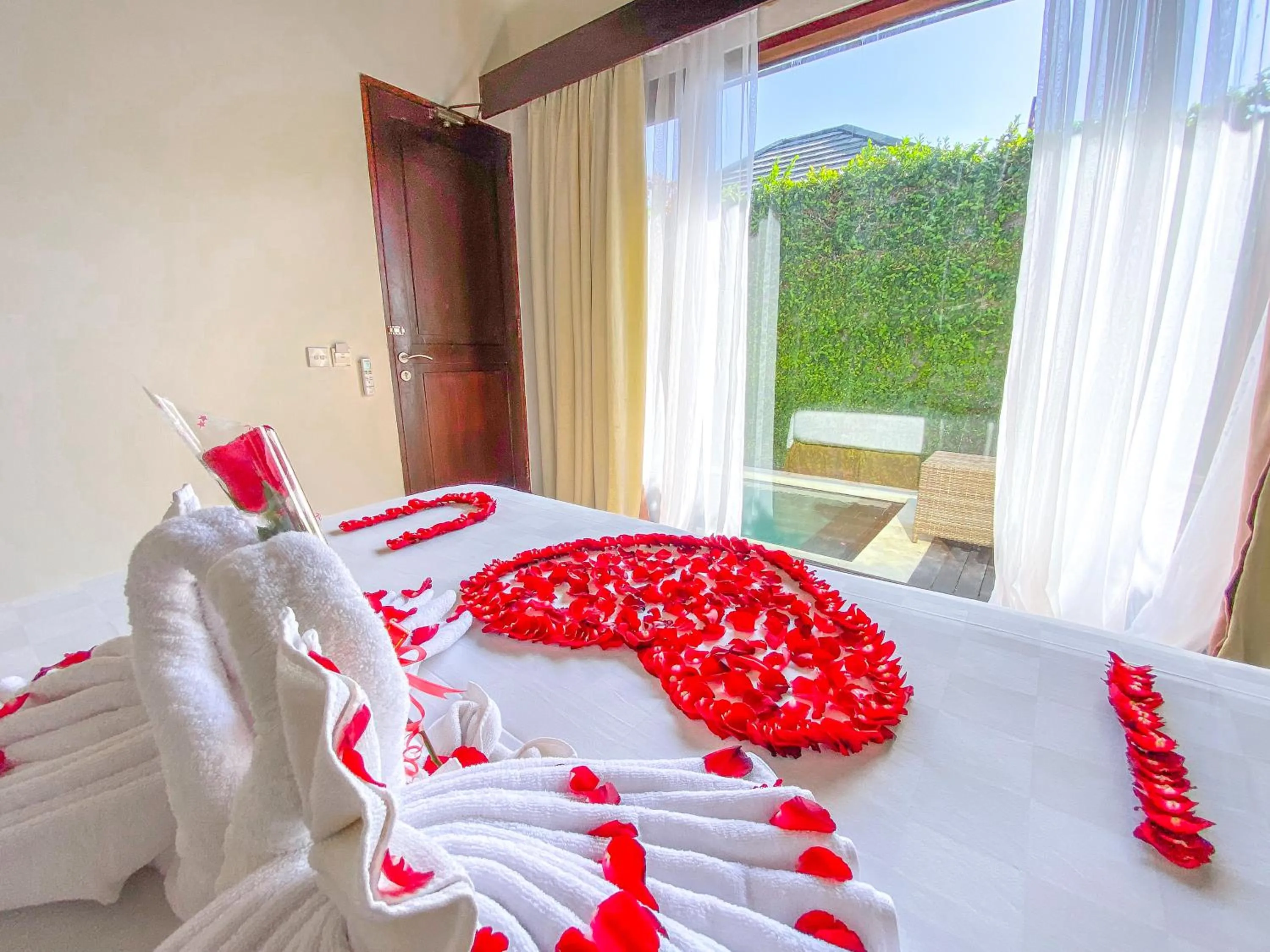 Bed in New Pondok Sara Villas