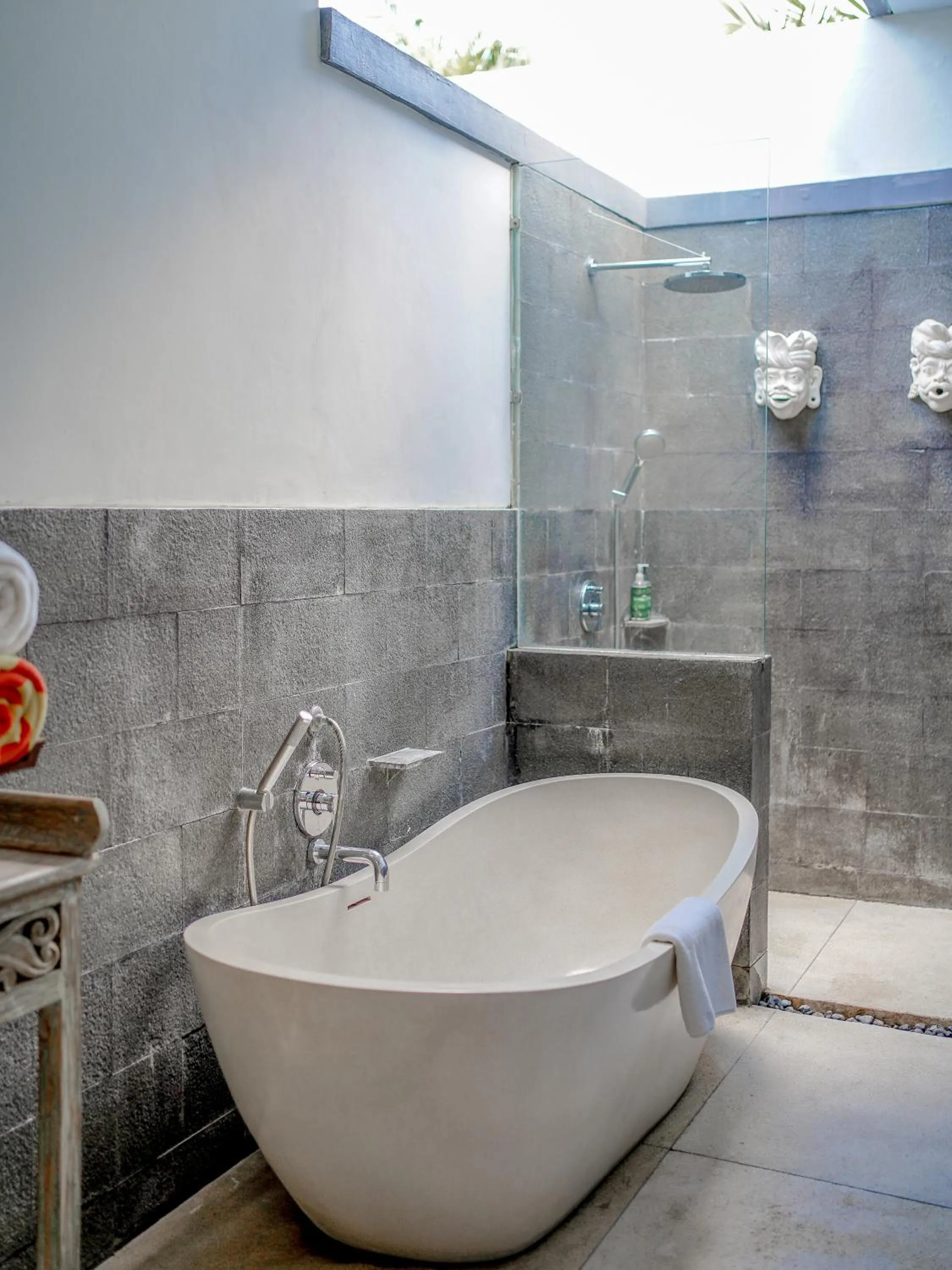 Open Air Bath in New Pondok Sara Villas