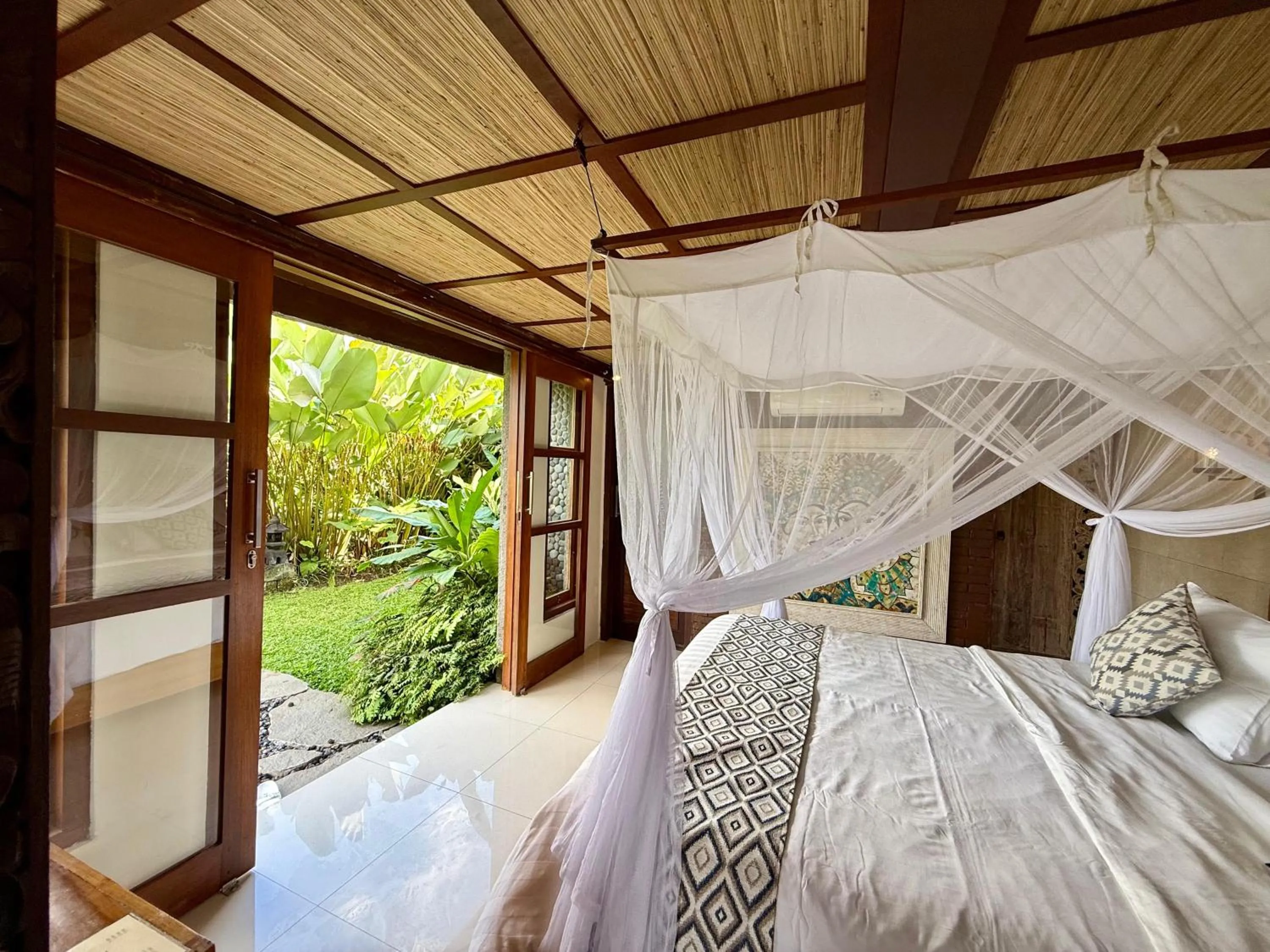 Bed in Sawah Indah Villa