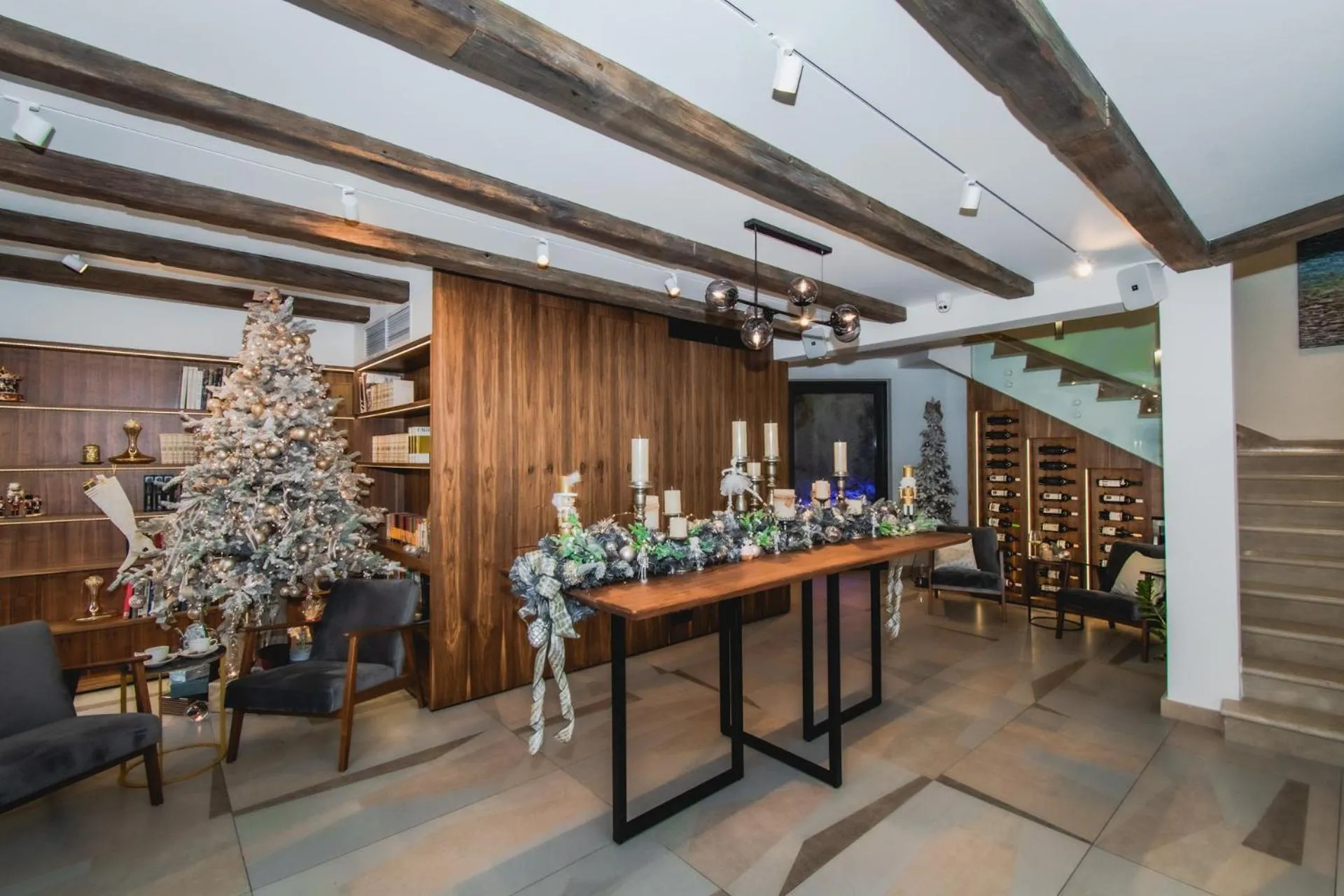 Facade/entrance in Villa Pergola