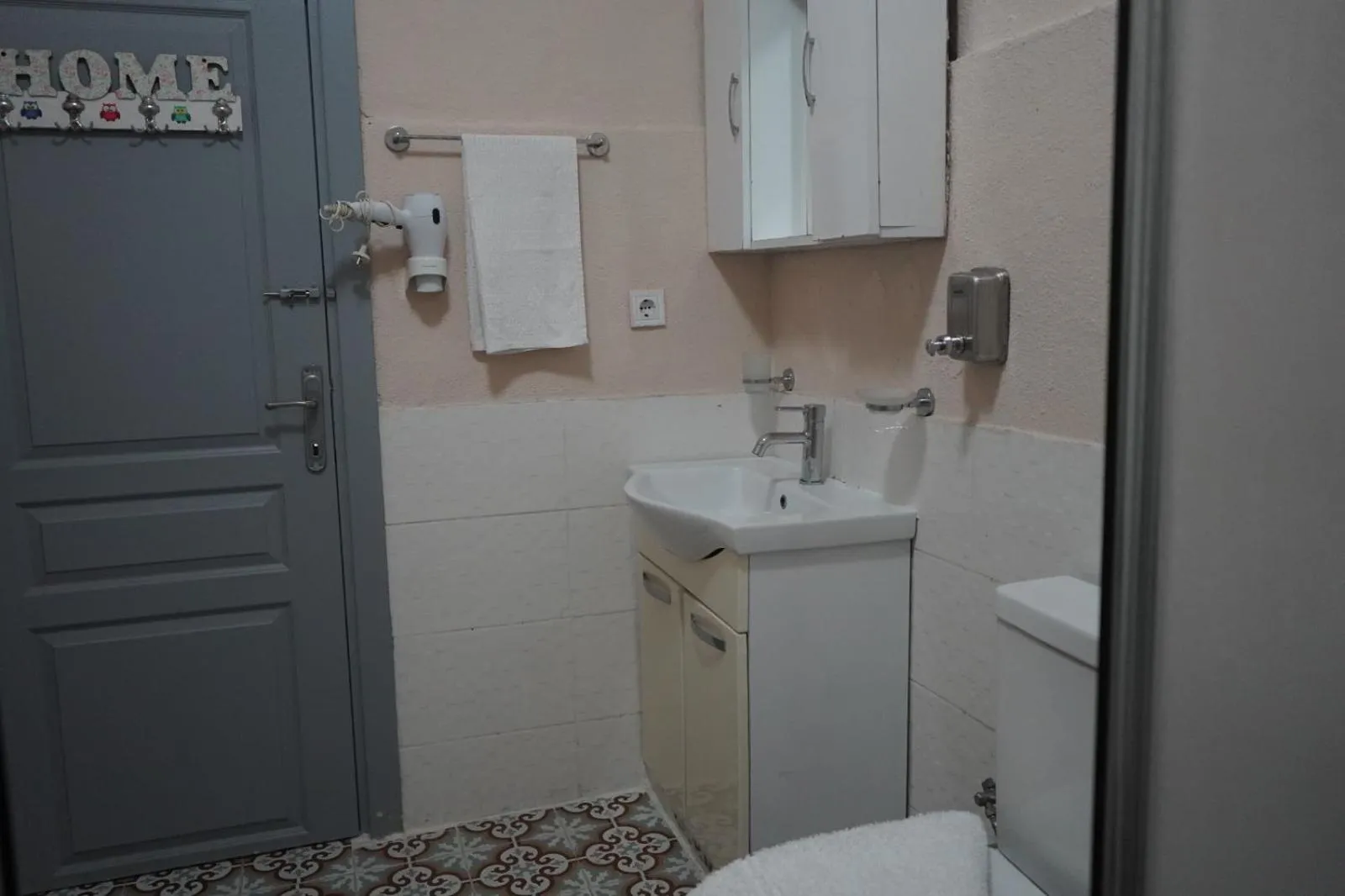 Toilet in Medellin Apart Hotel Istanbul