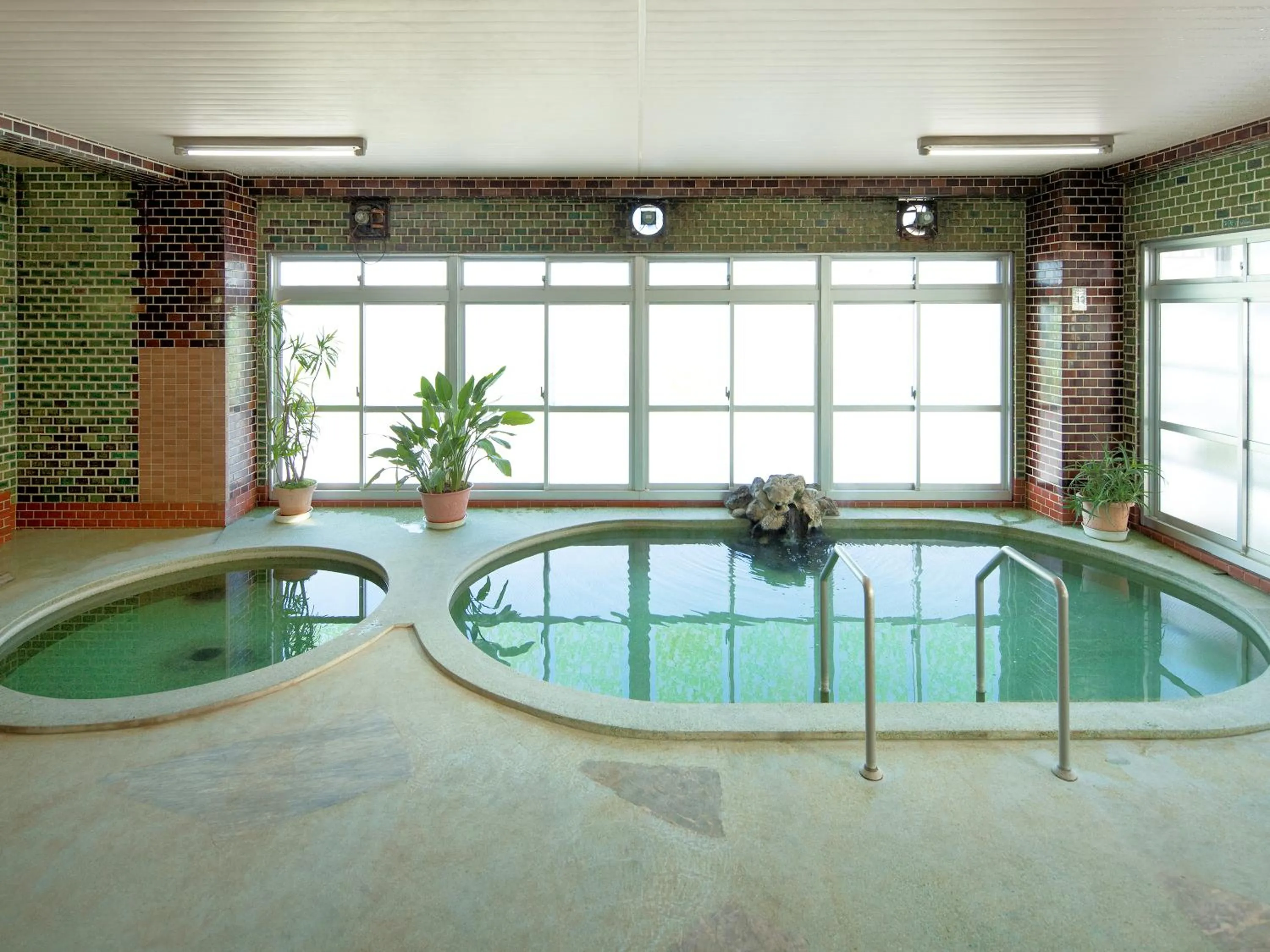 Hot Spring Bath in Yunoyado Mochizuki