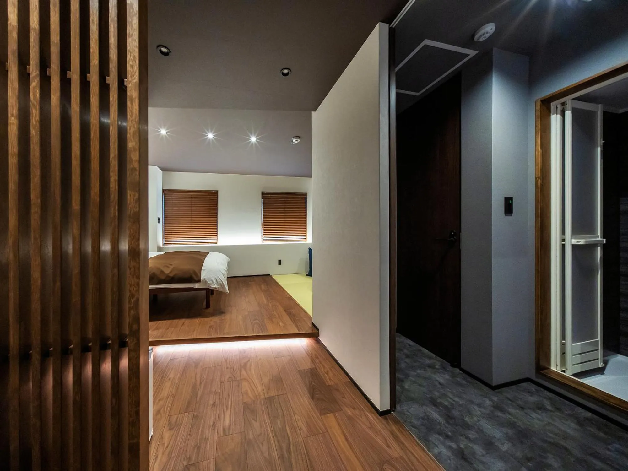 Photo of the whole room, Bed in Yunoyado Mochizuki