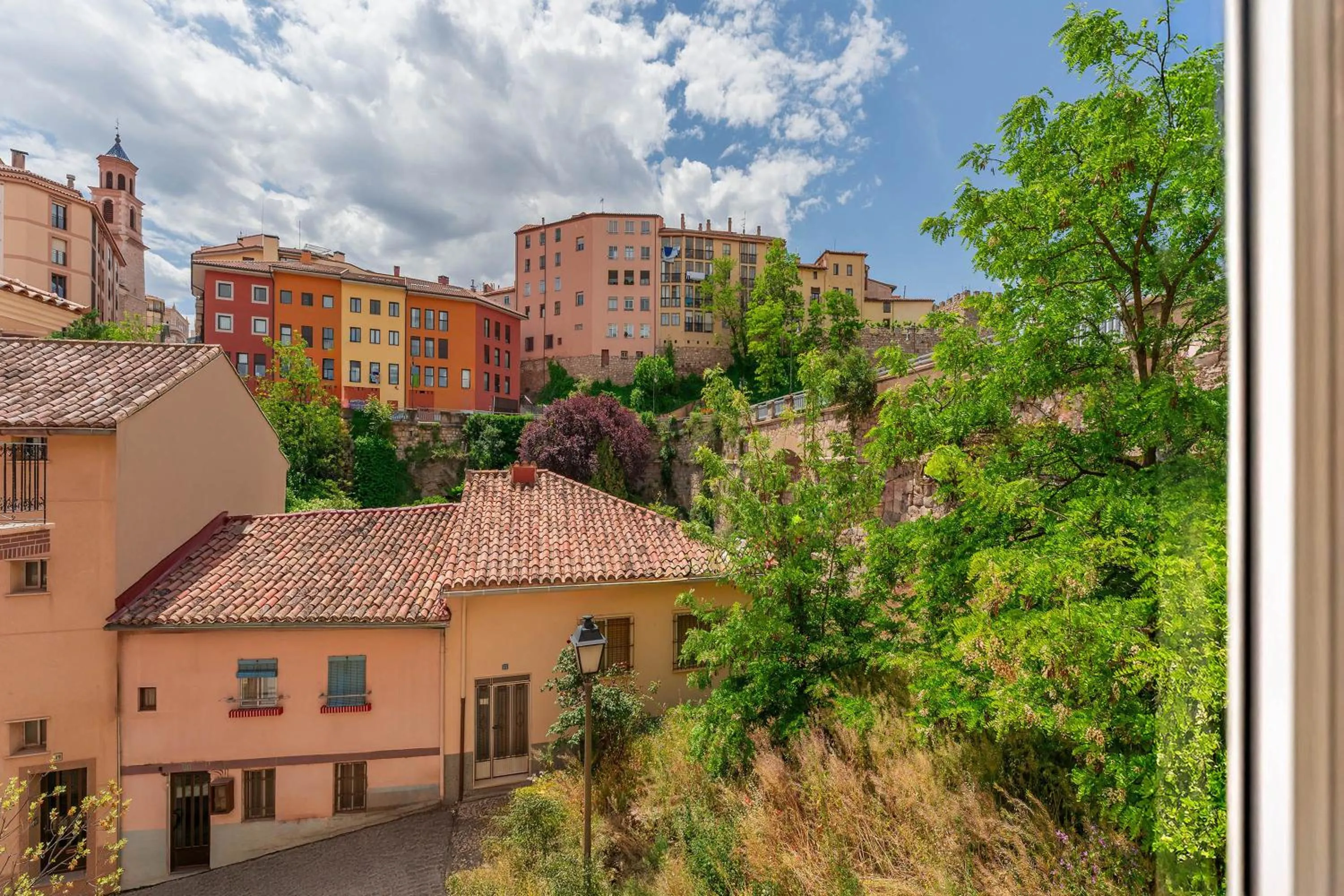 Property building in Estudios los Arcos