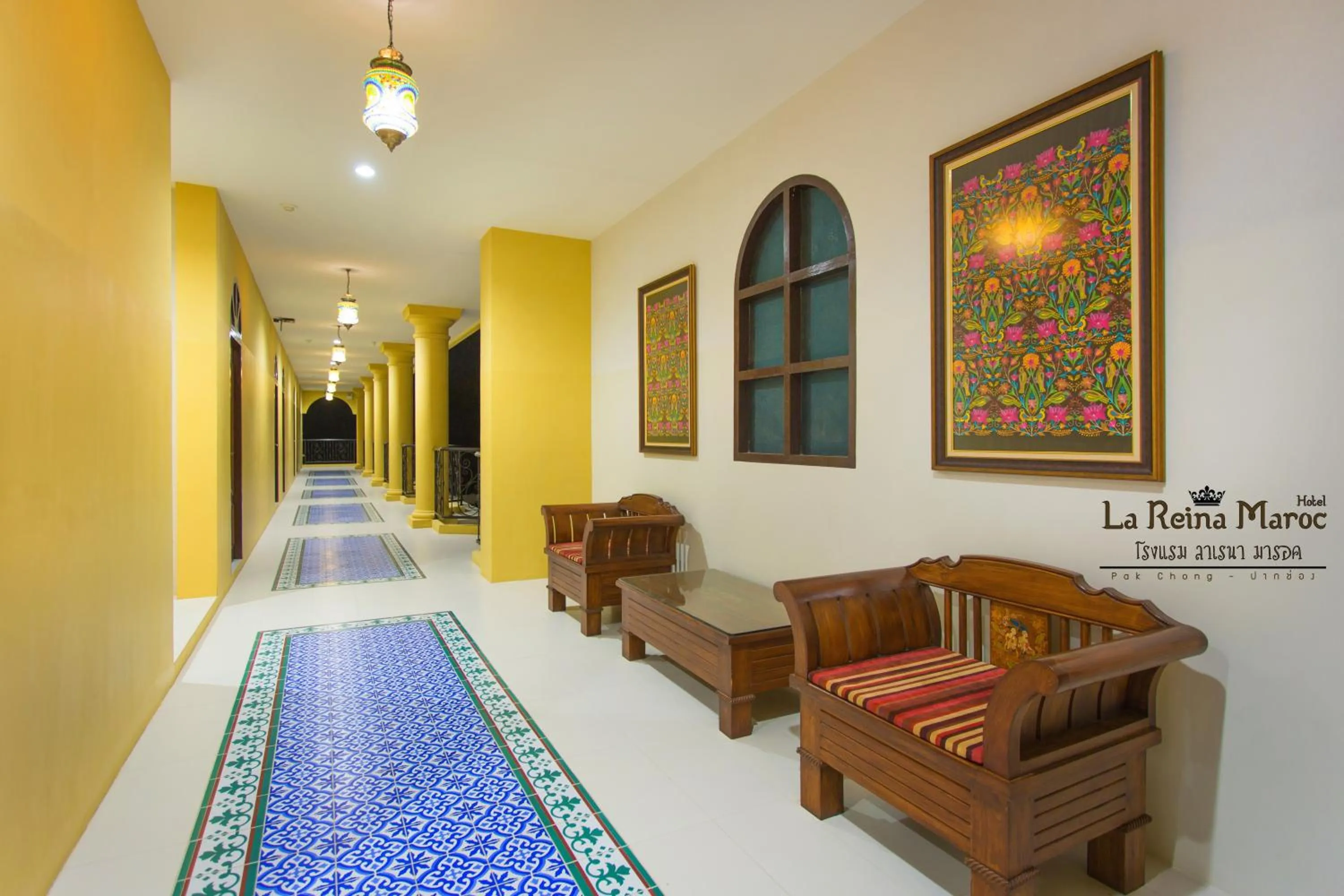 Seating area in La Reina Maroc Hotel ปากช่อง เขาใหญ่