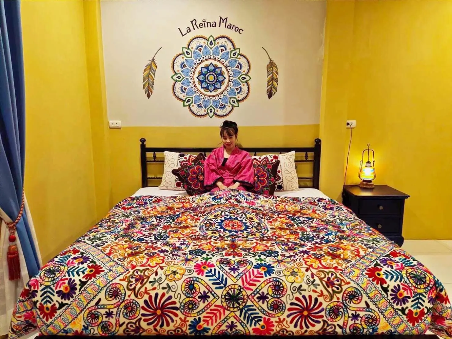 Bed in La Reina Maroc Hotel ปากช่อง เขาใหญ่