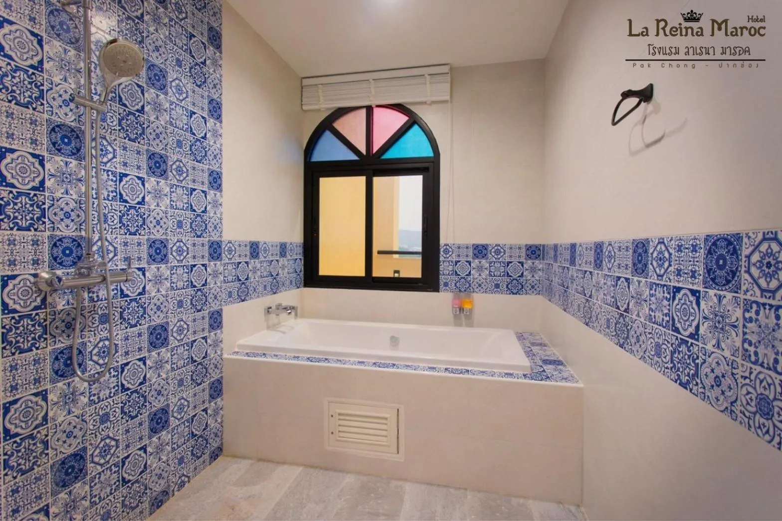 Hot Tub in La Reina Maroc Hotel ปากช่อง เขาใหญ่