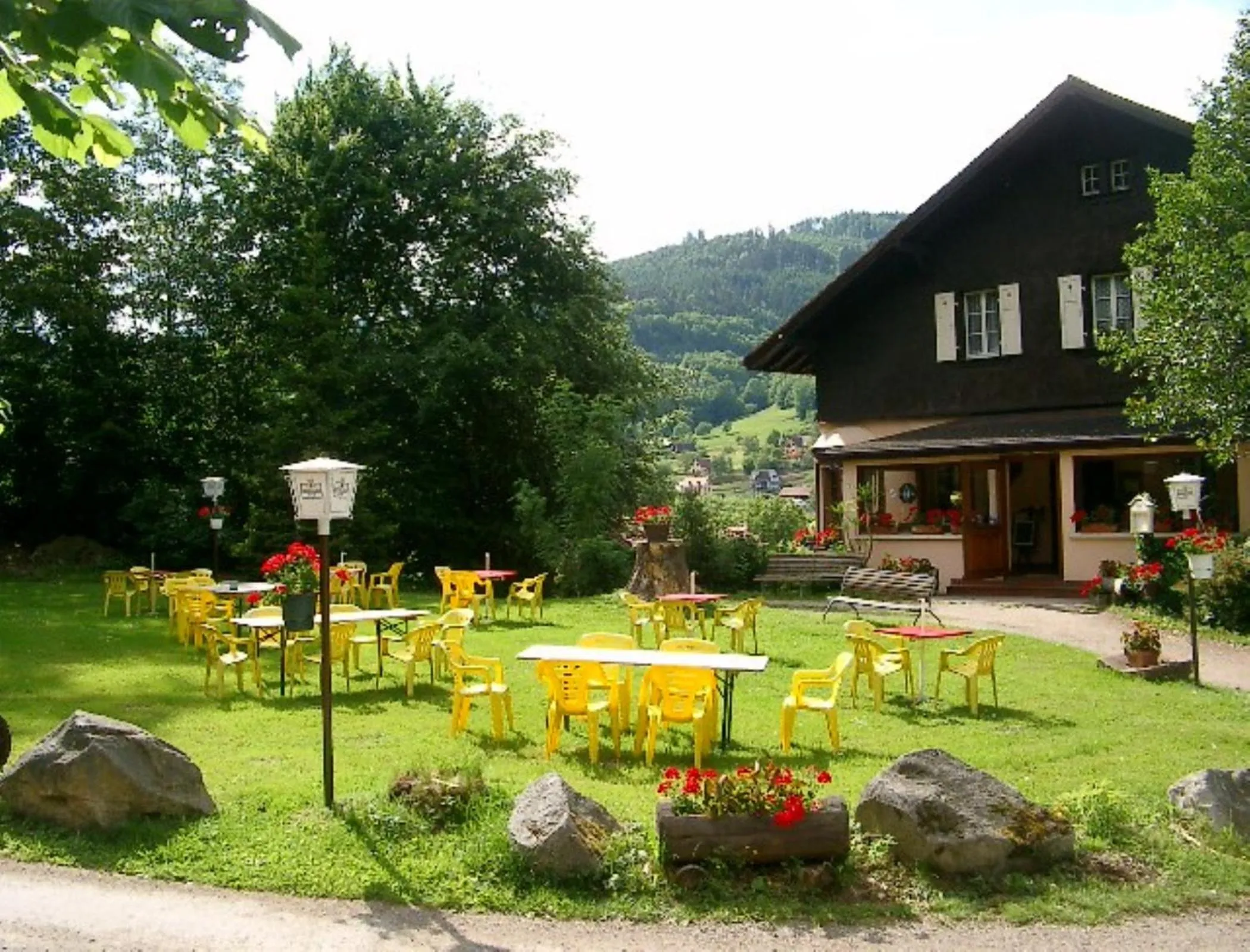 Facade/entrance in Le Chalet