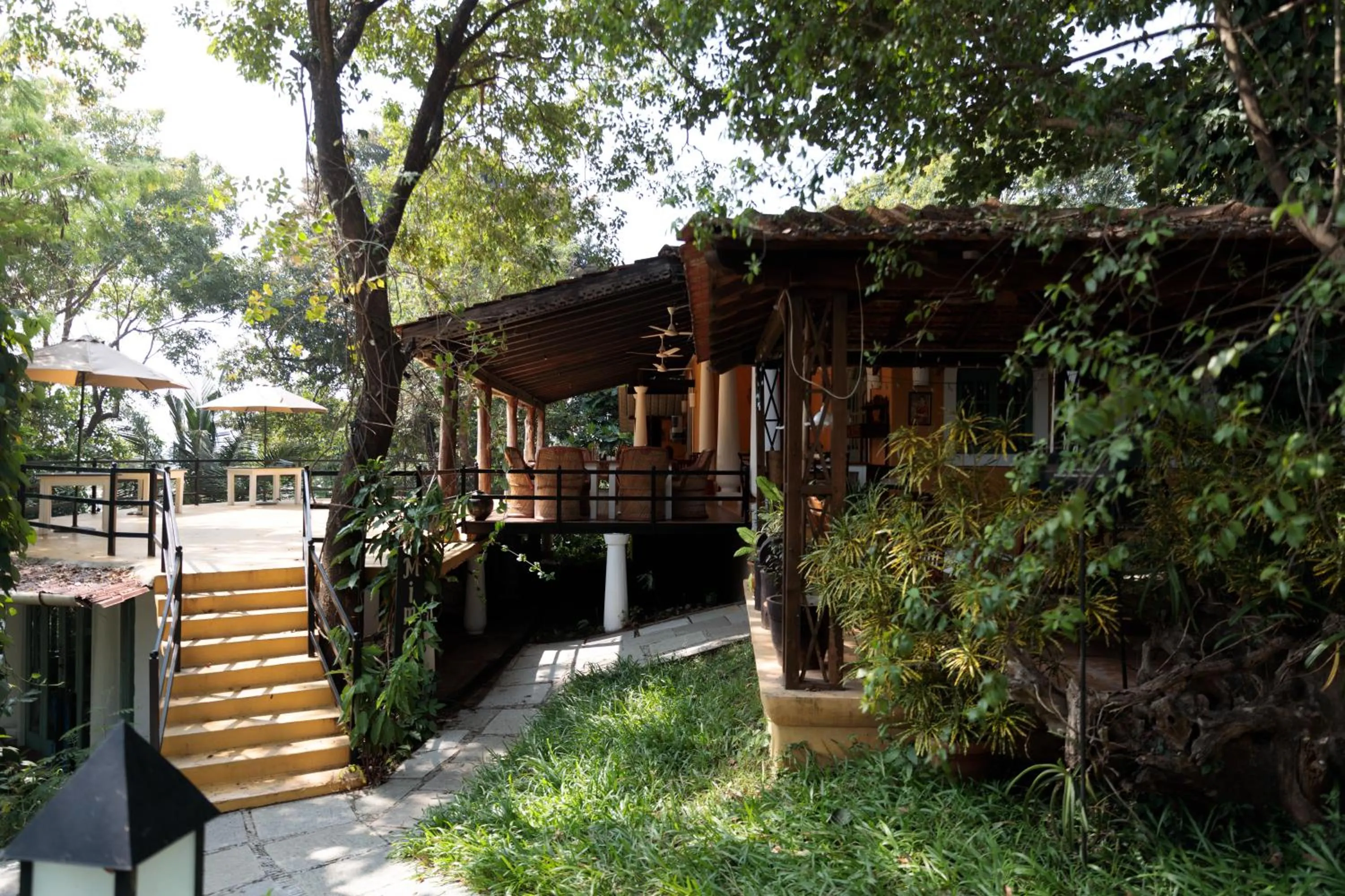 Restaurant/places to eat in Wildflower Goa