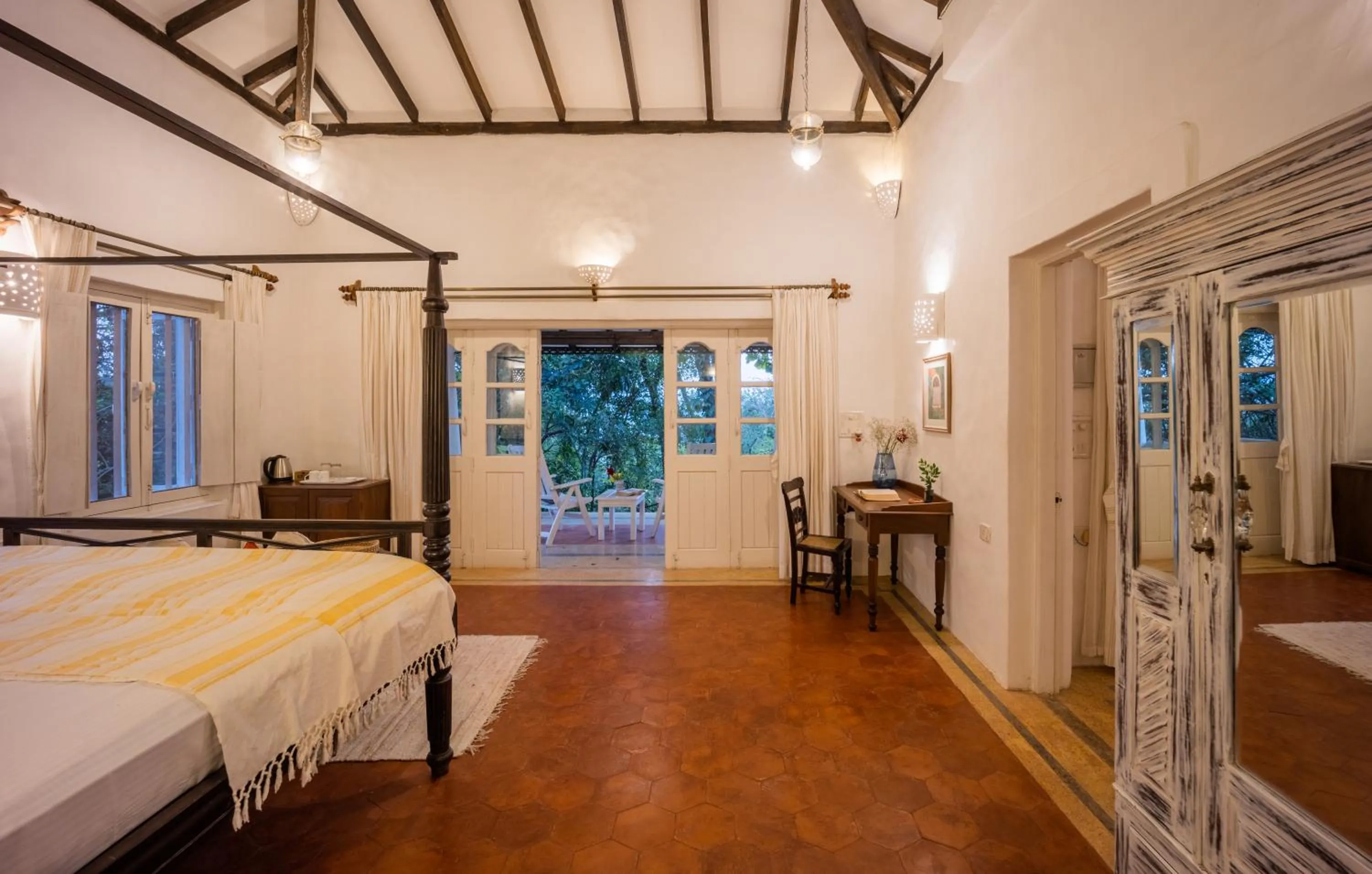 Bedroom, Bed in Wildflower Goa