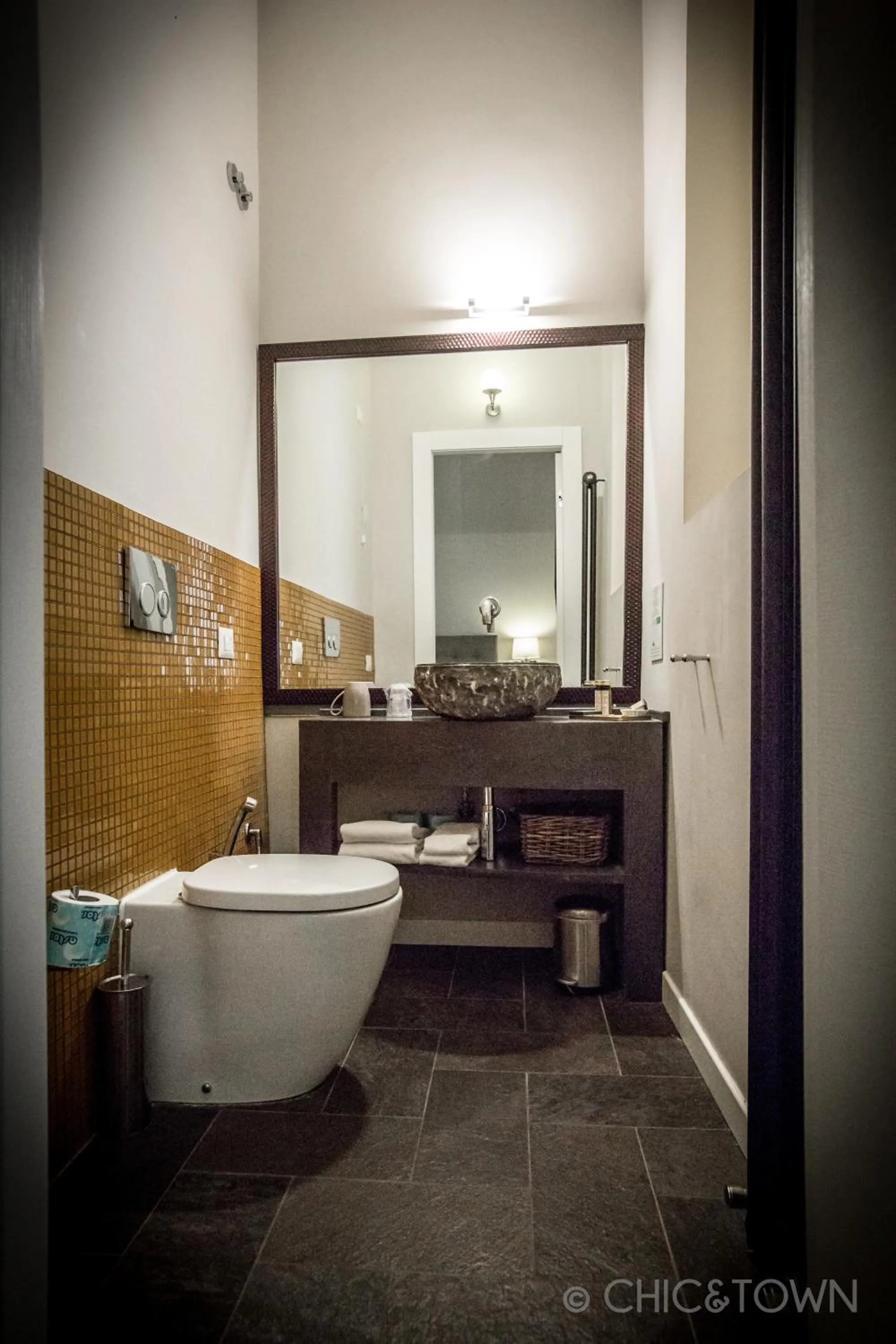 Toilet in Chic & Town Luxury Rooms Piazza di Spagna