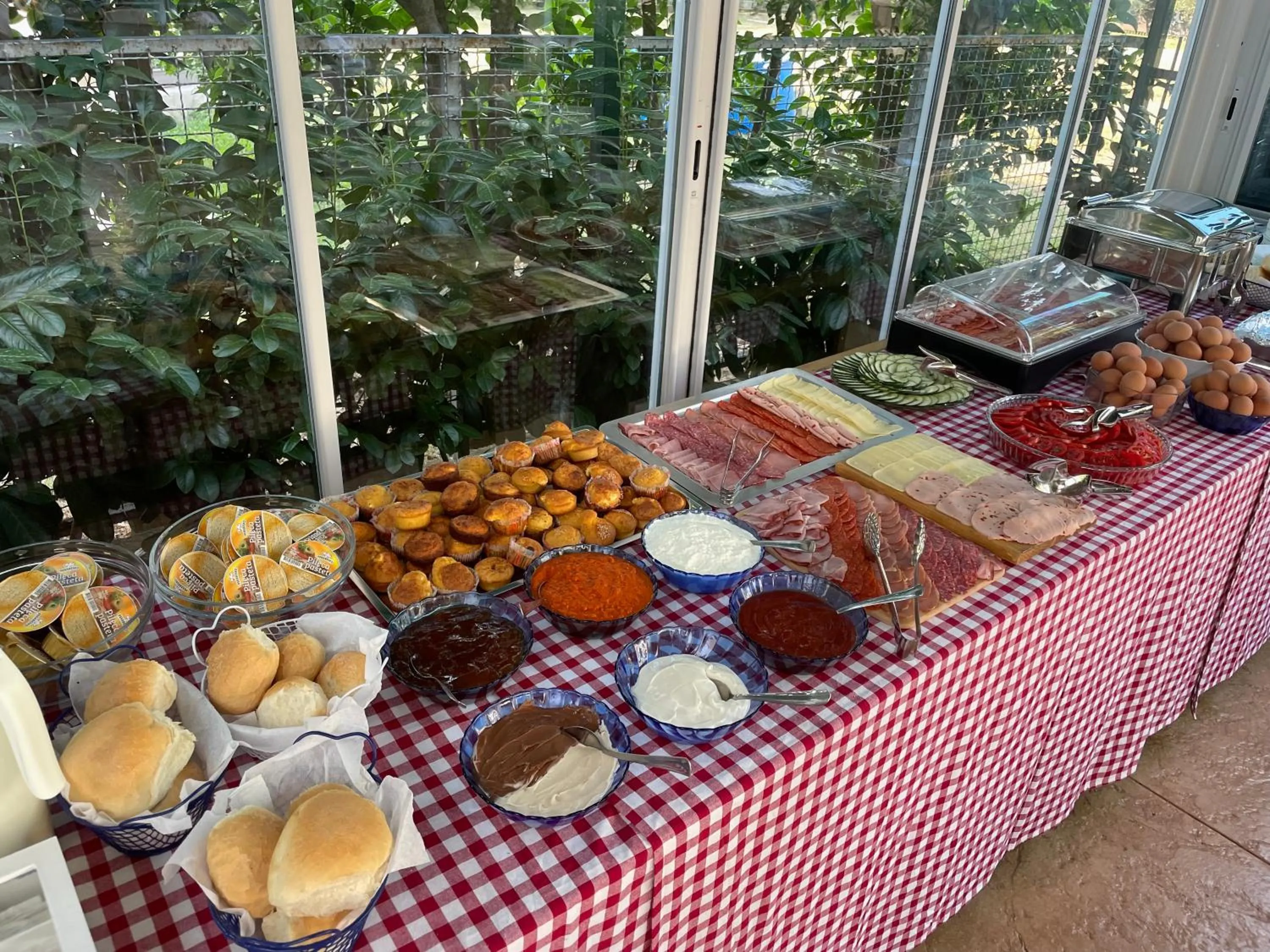 Restaurant/places to eat in Villa Kovacevic