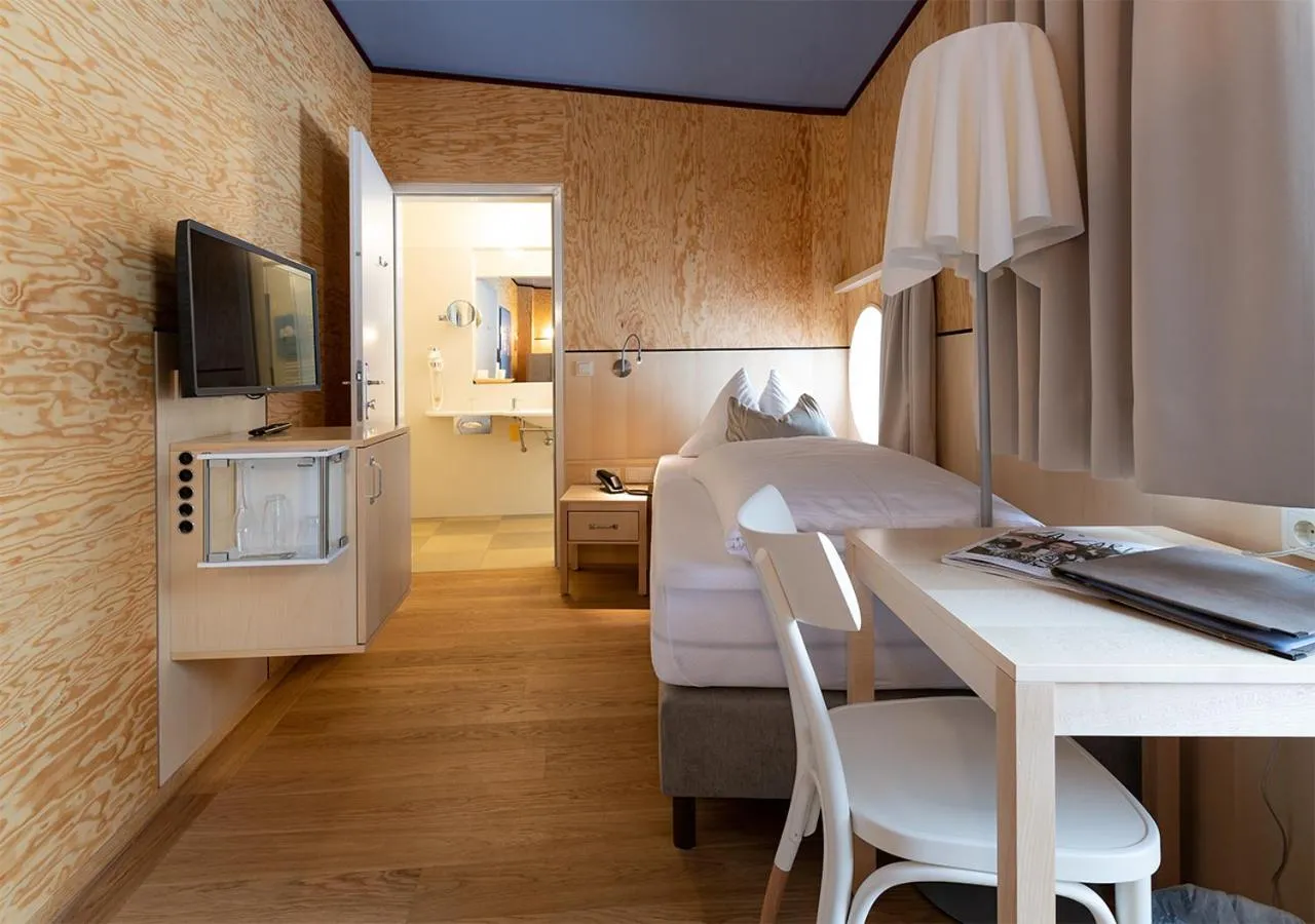 Photo of the whole room, Bed in Der Erlhof Restaurant & Landhotel