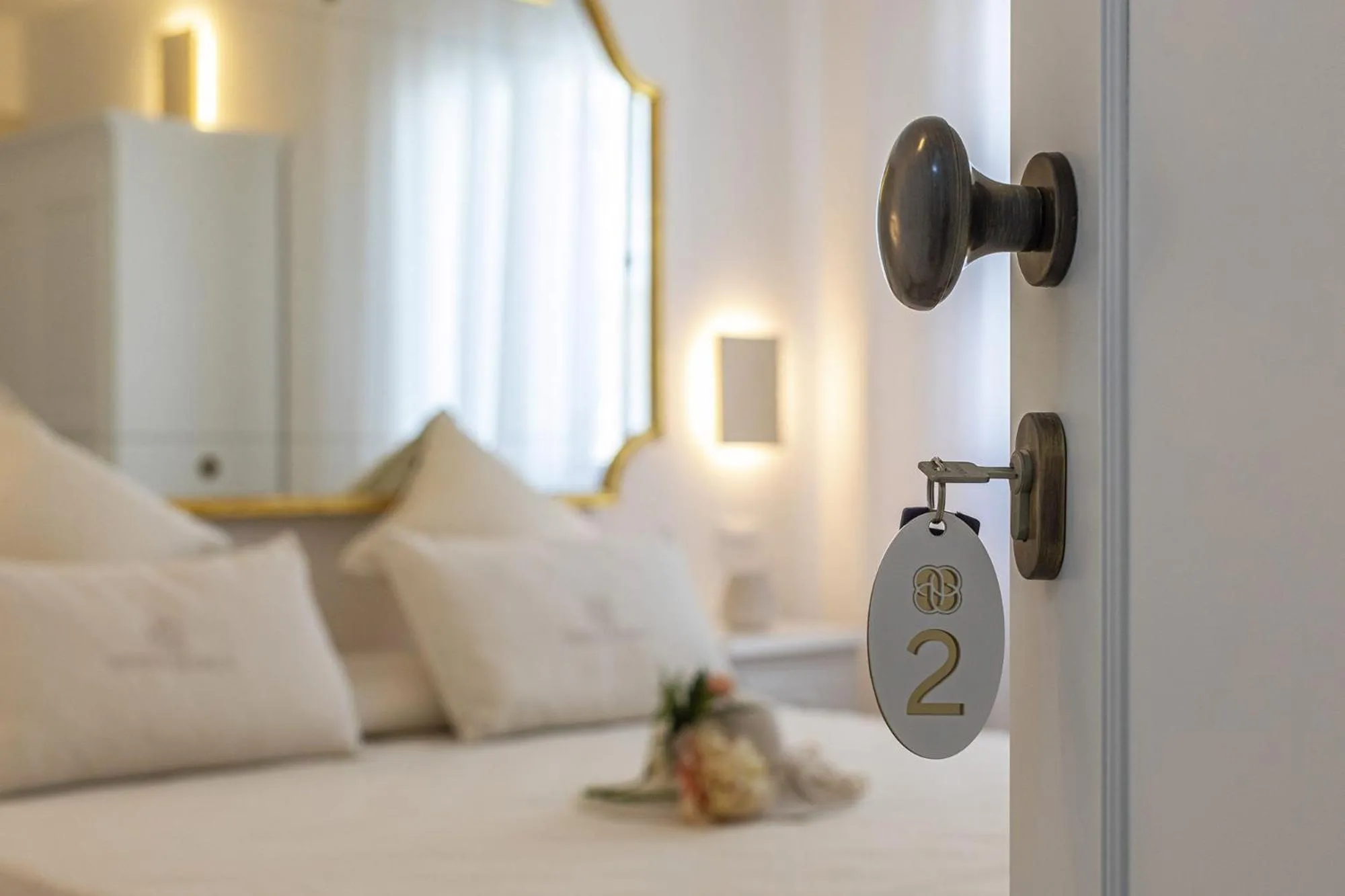 Large Double Room in Petra Bianca