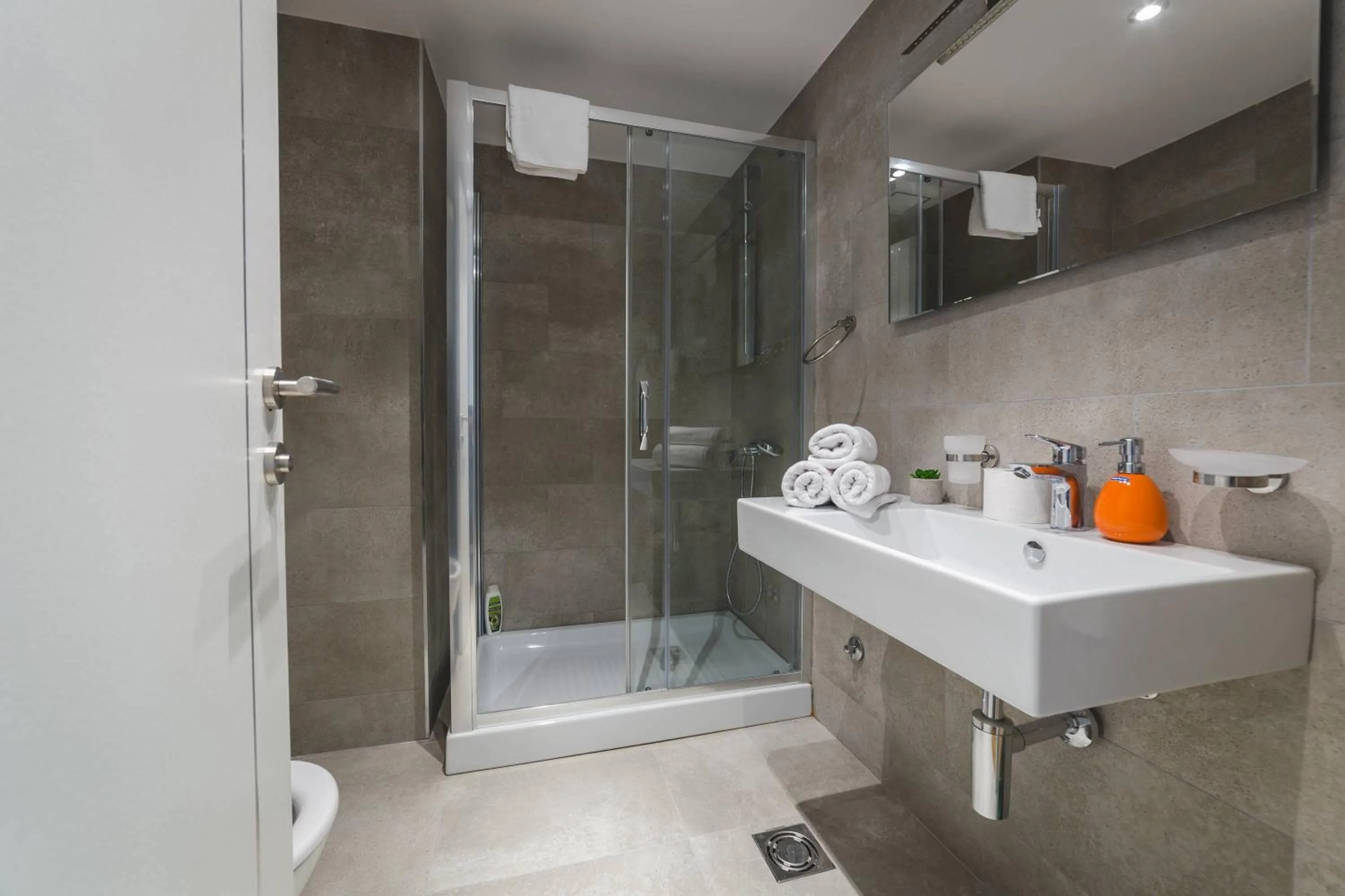 Blue Marlin Apartments