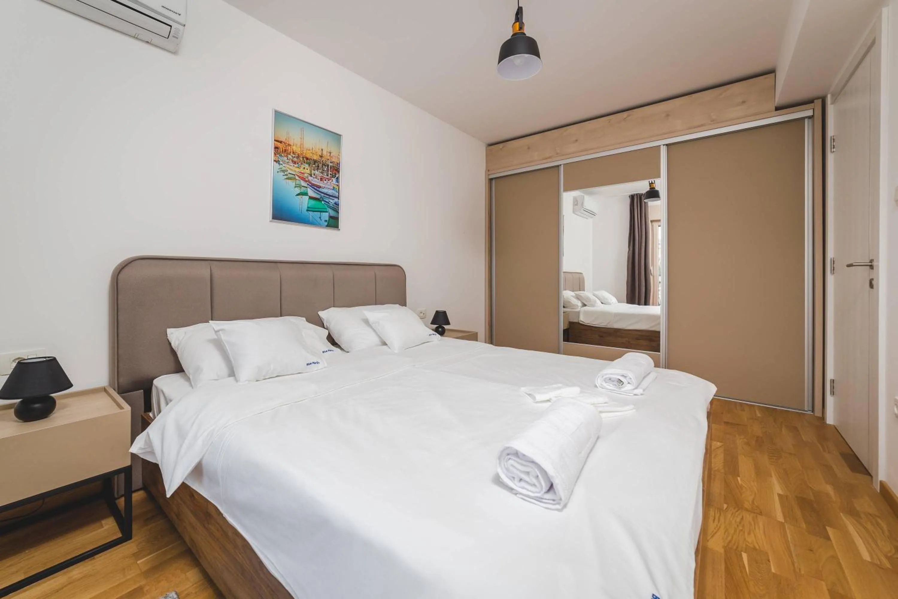 Bed in Blue Marlin Apartments