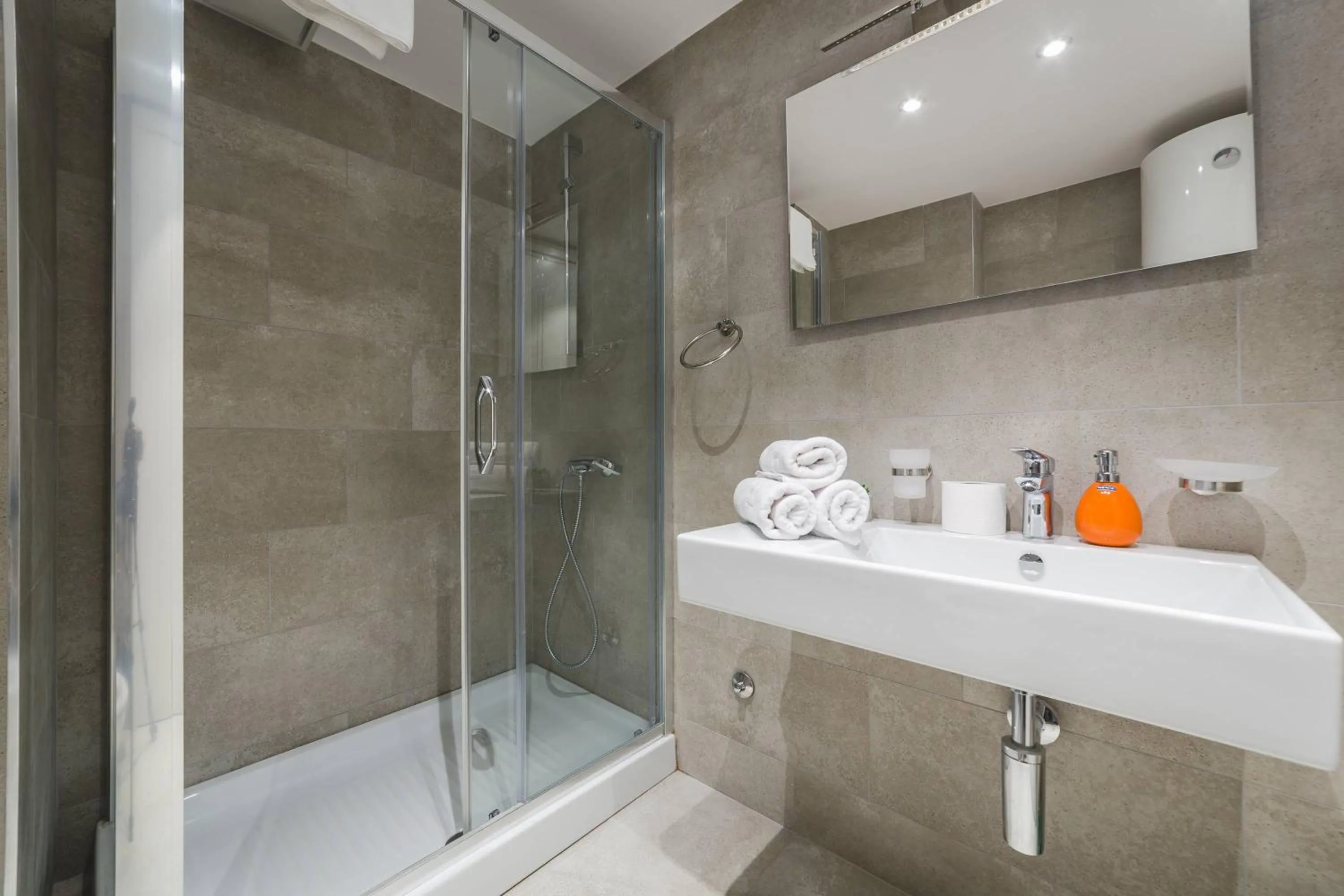 Blue Marlin Apartments