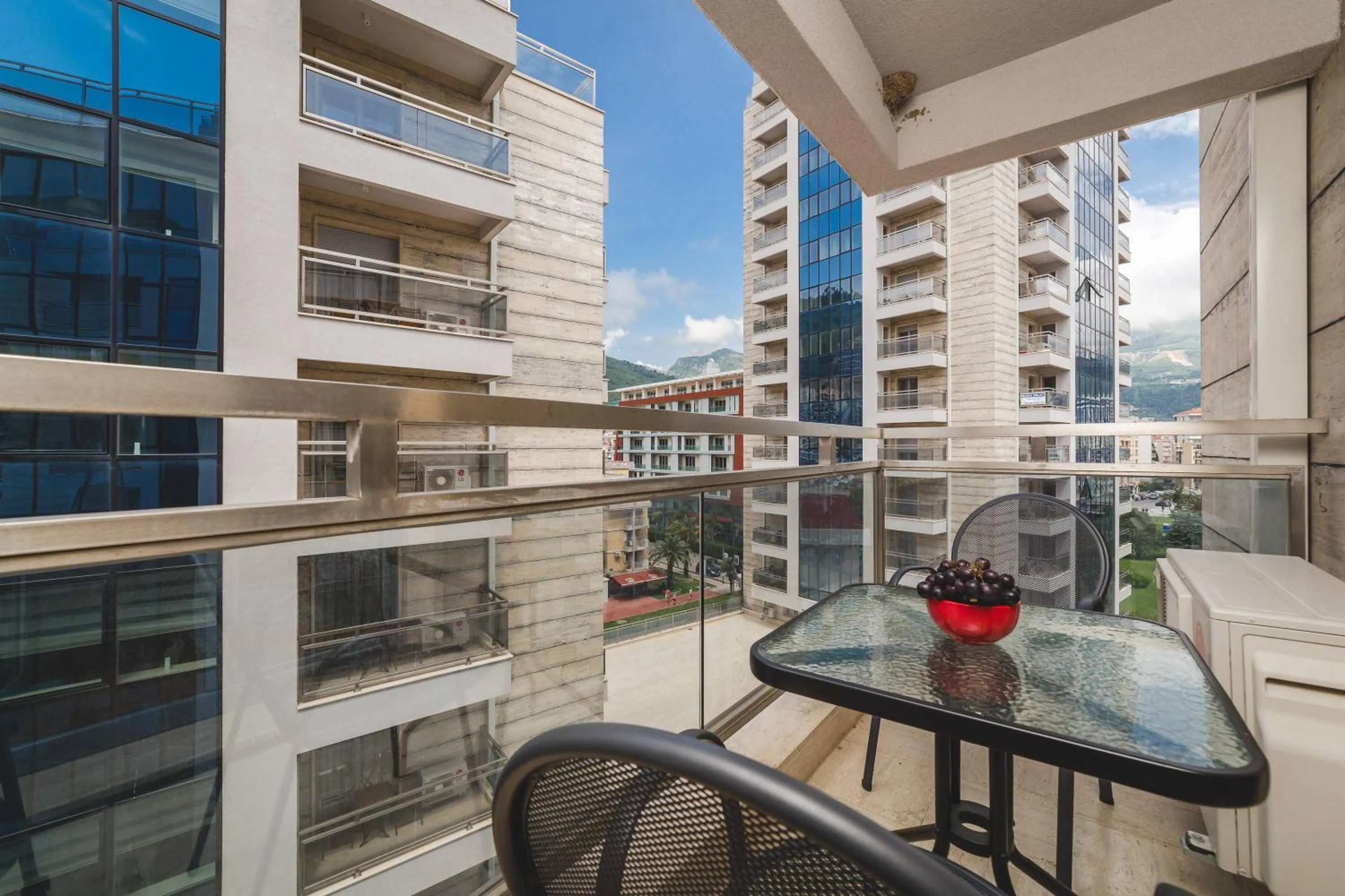 Blue Marlin Apartments