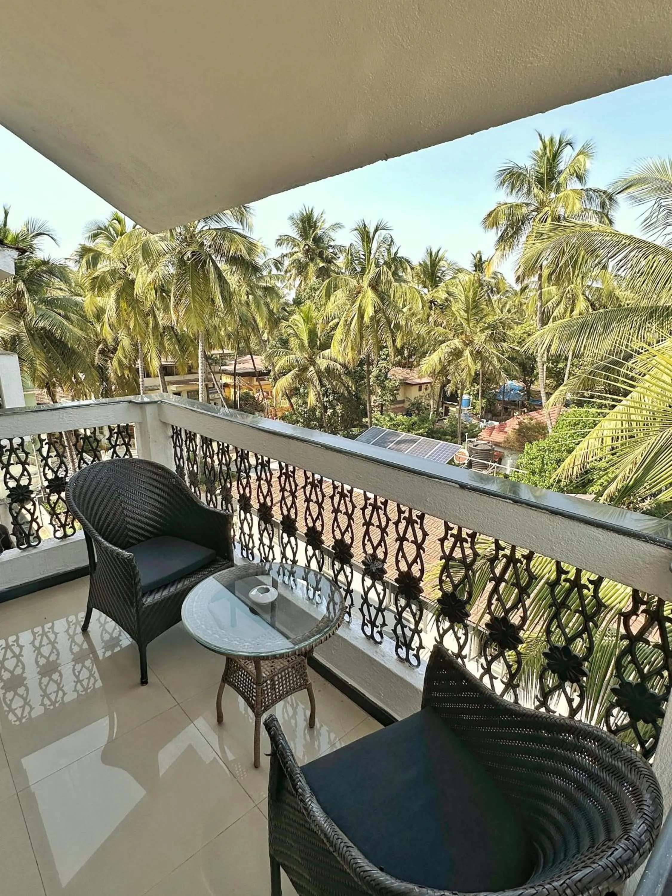 Day in Silver Sands Hideaway Resort, Candolim