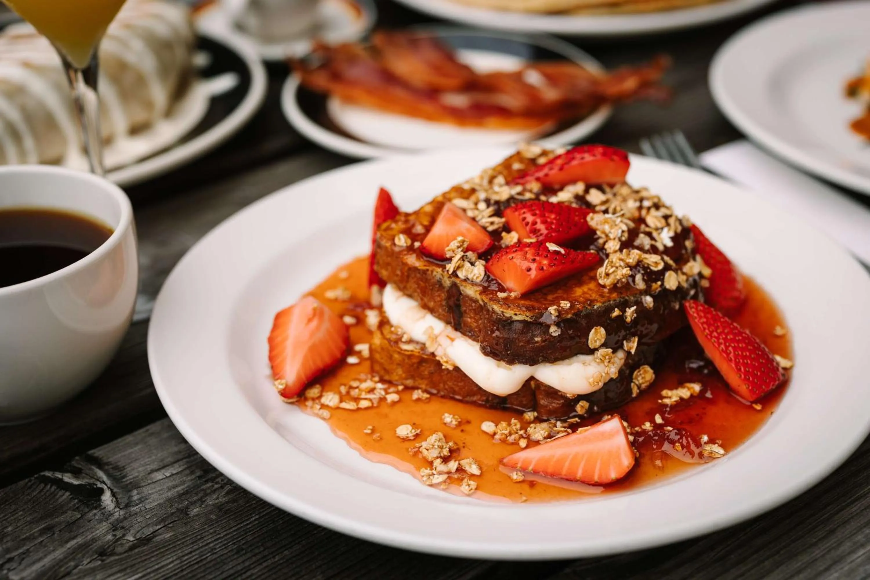 Dining area in Graduate by Hilton Knoxville