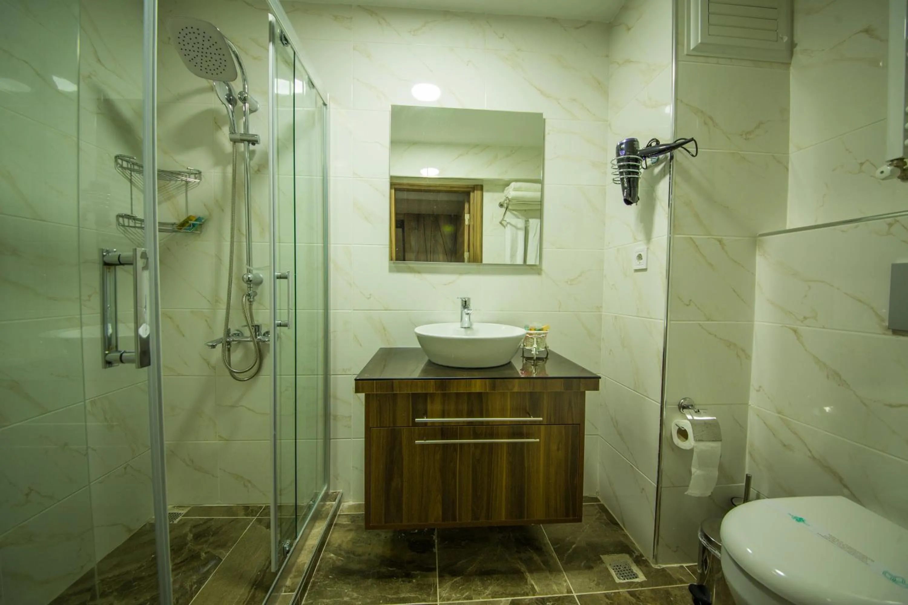 Shower in Fidanoglu Suite Hotel