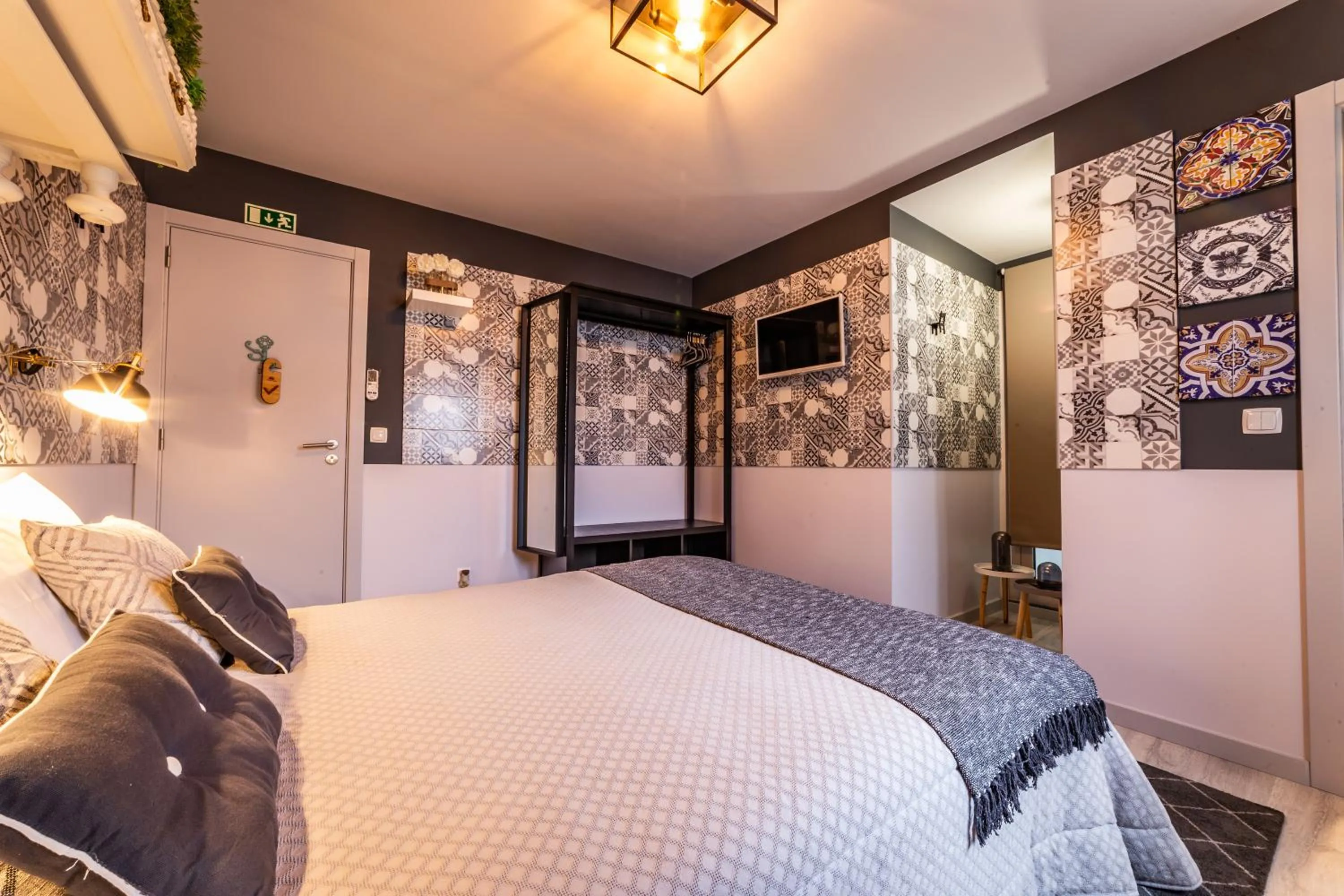 Bed in My Bed in pico