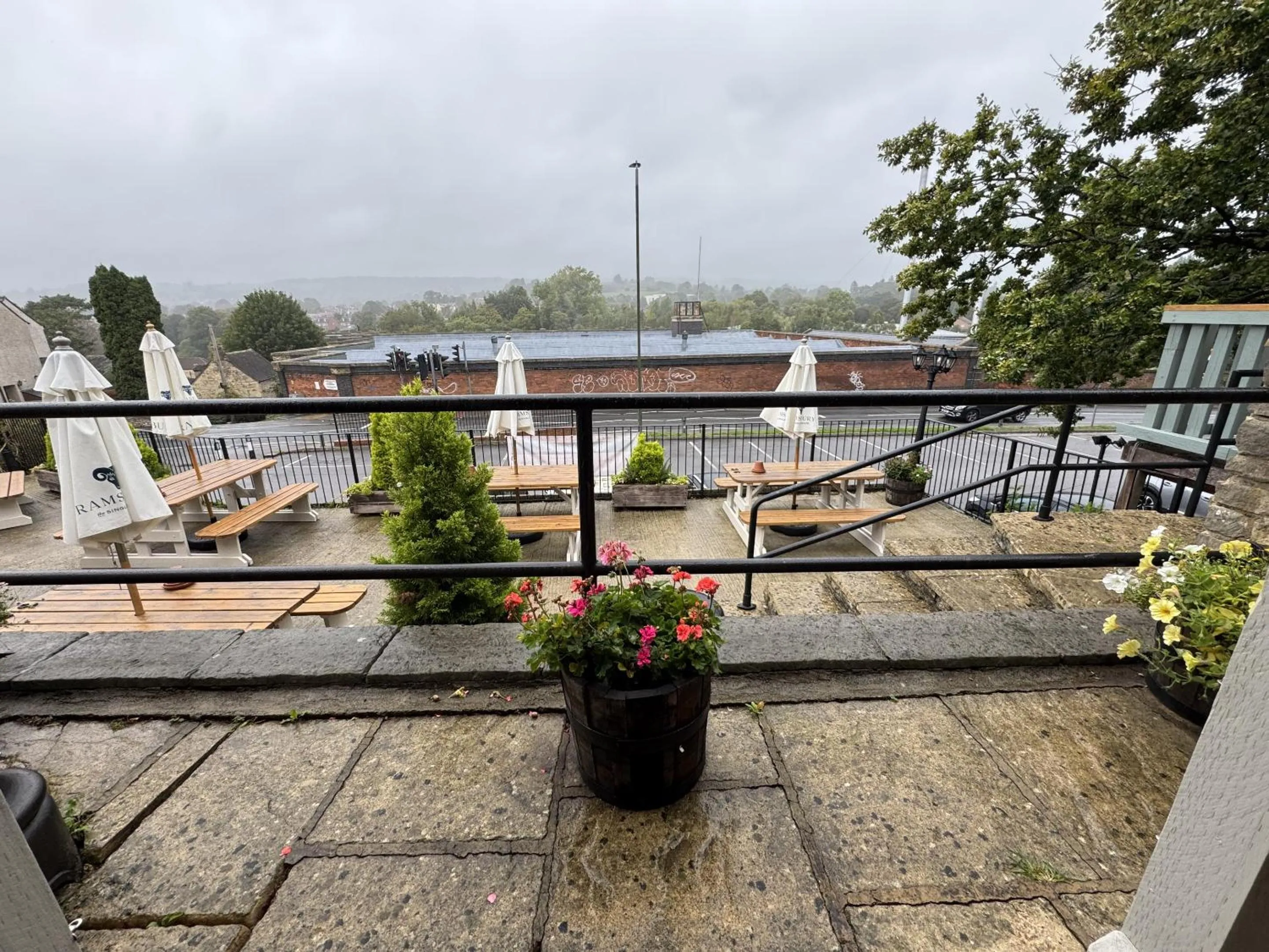 Garden in The Clothiers Arms