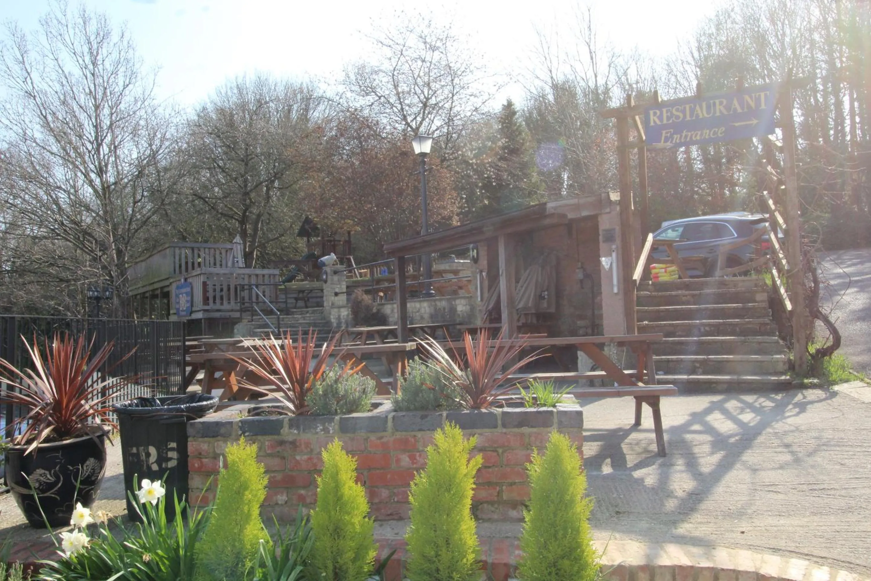 Property building in The Clothiers Arms