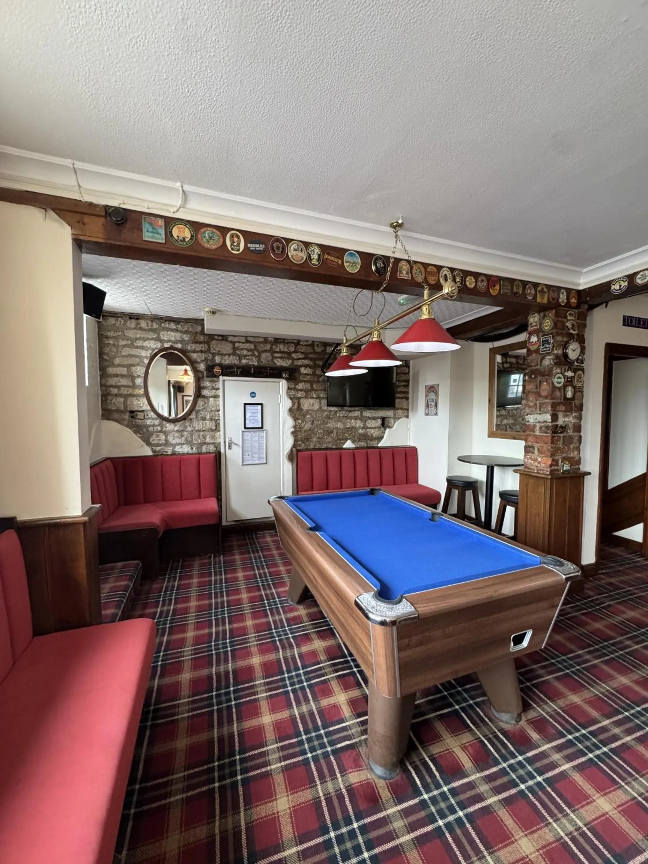 Lounge or bar in The Clothiers Arms