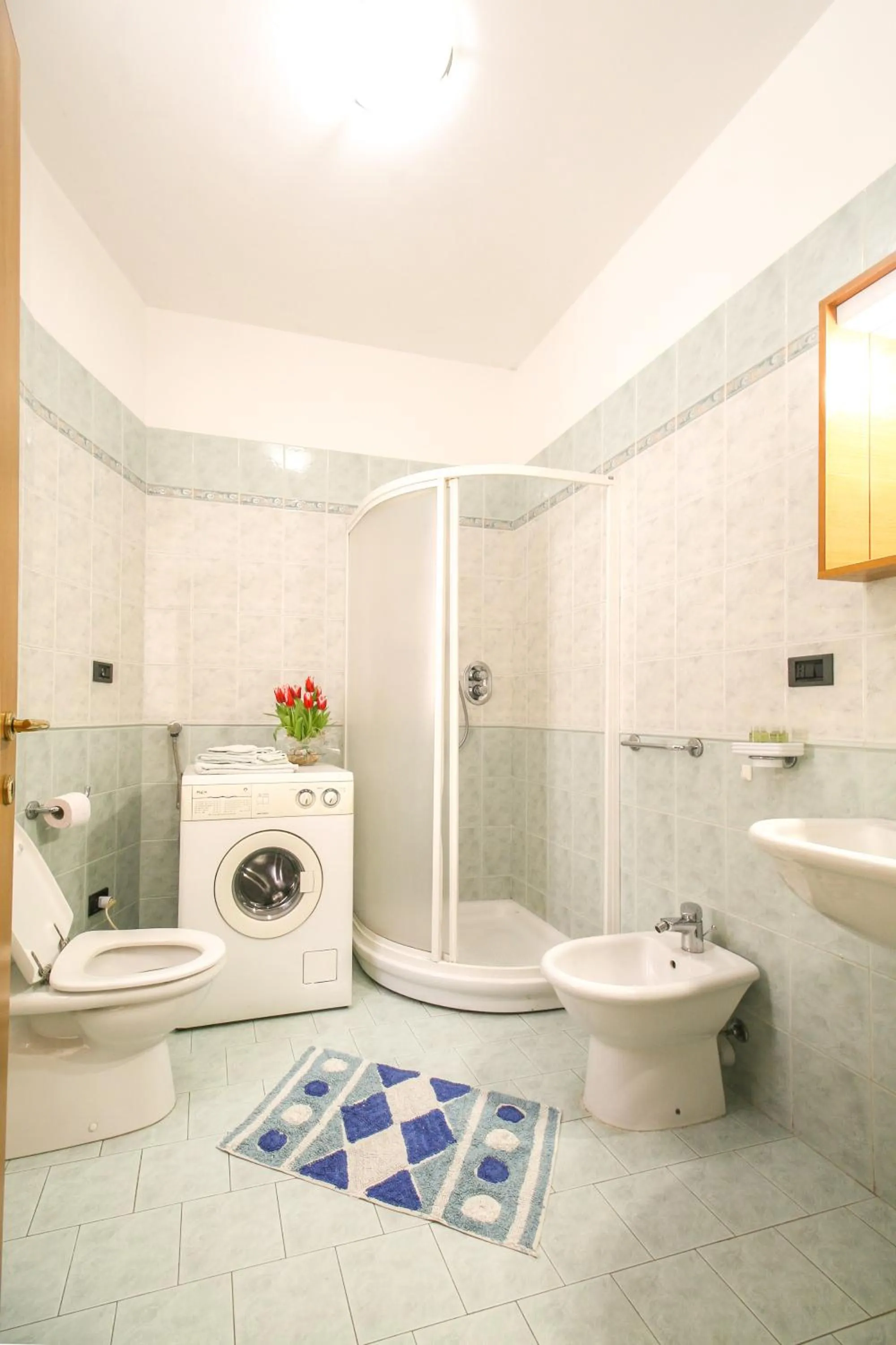 Bathroom in La Ghiacciaia