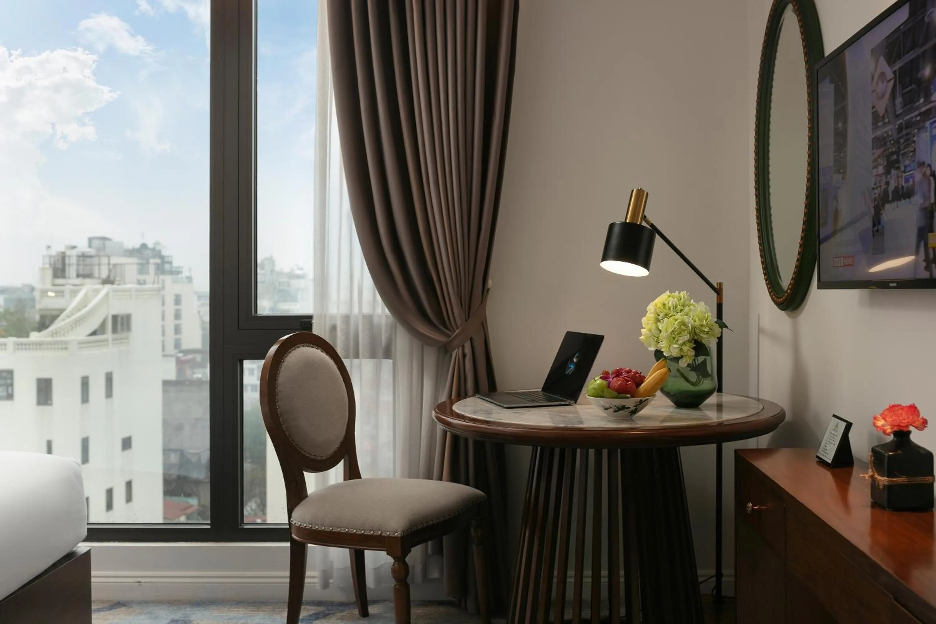 TV and multimedia in The Oriental Jade Hotel