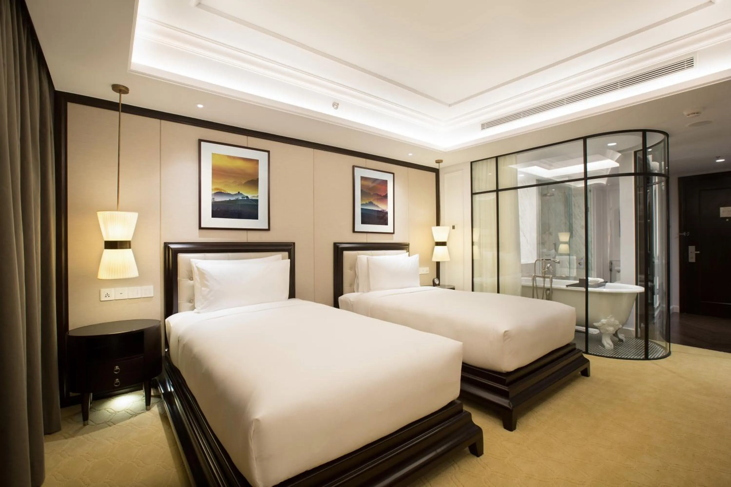 Photo of the whole room, Bed in Mai House Saigon Hotel