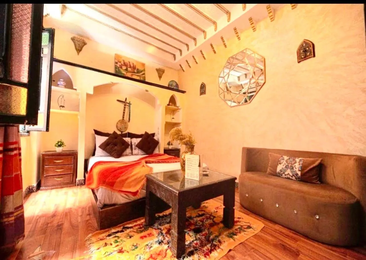 Bed in Riad Maison Aicha