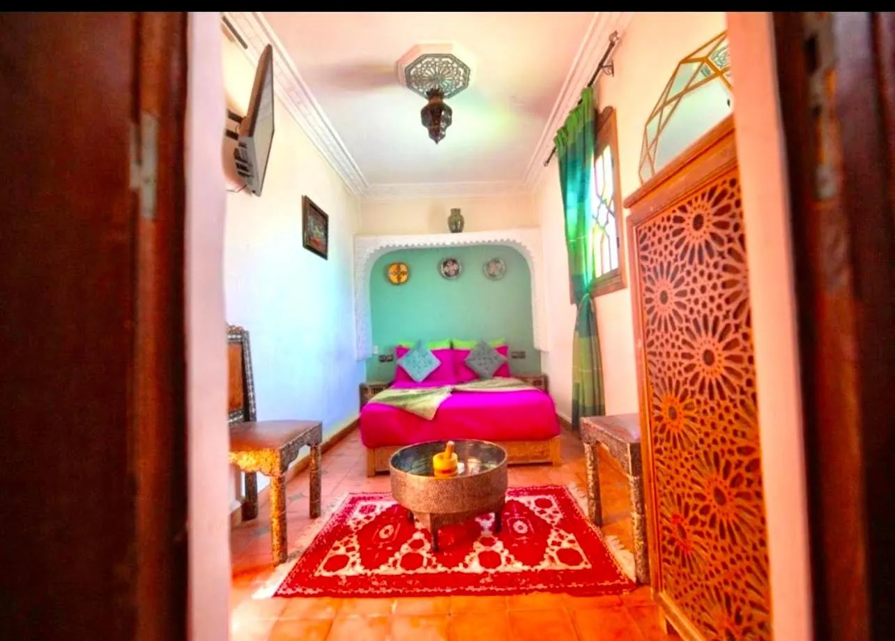 Bed in Riad Maison Aicha