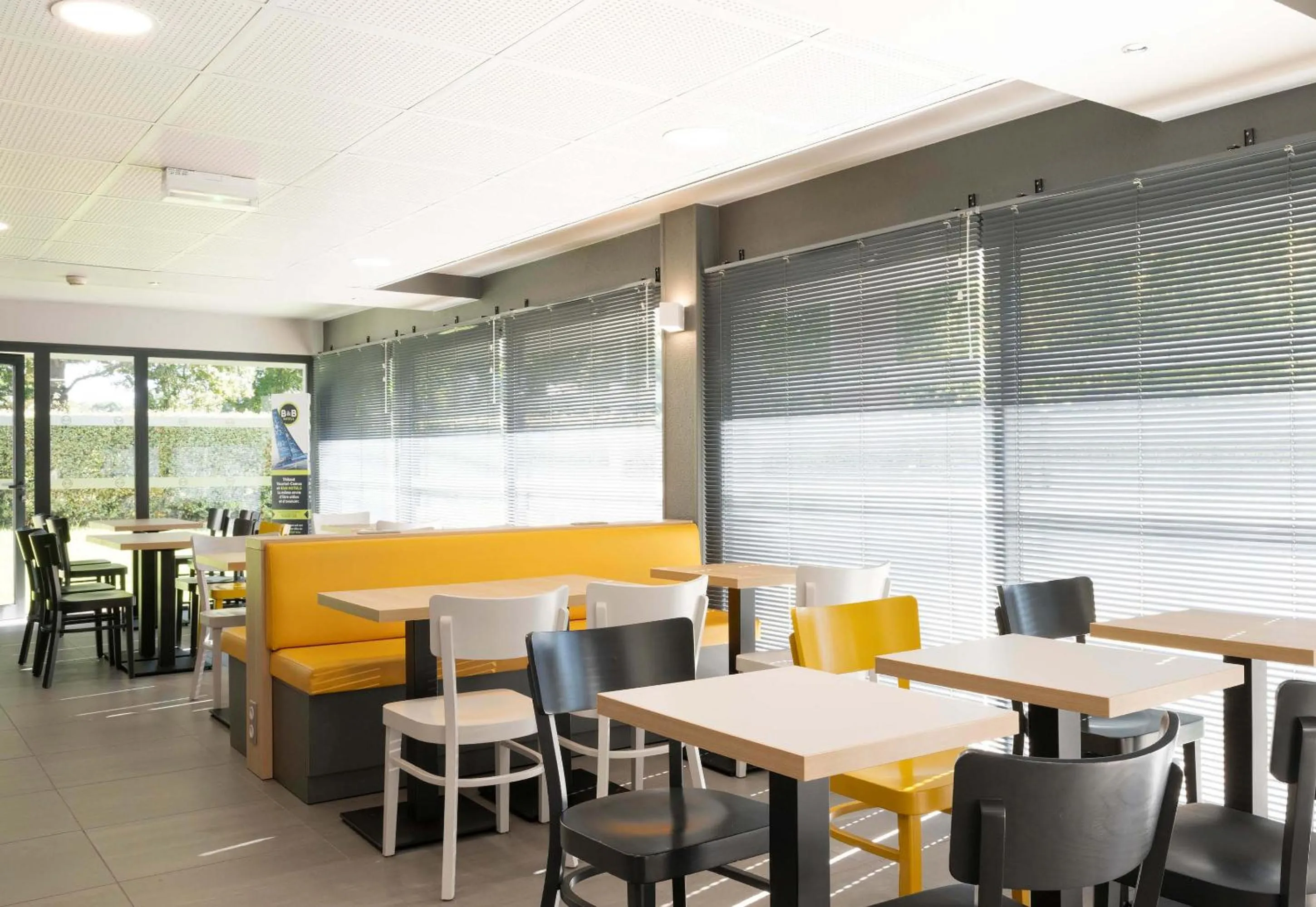 Breakfast in B&B HOTEL Pau Zénith