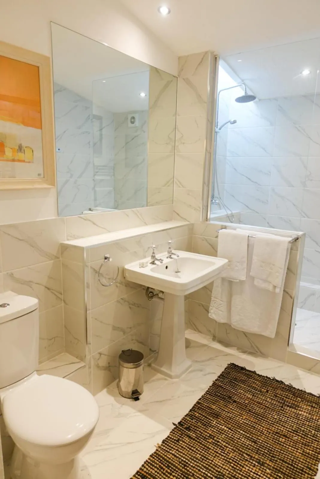 Bathroom in Cedar House Boutique B&B