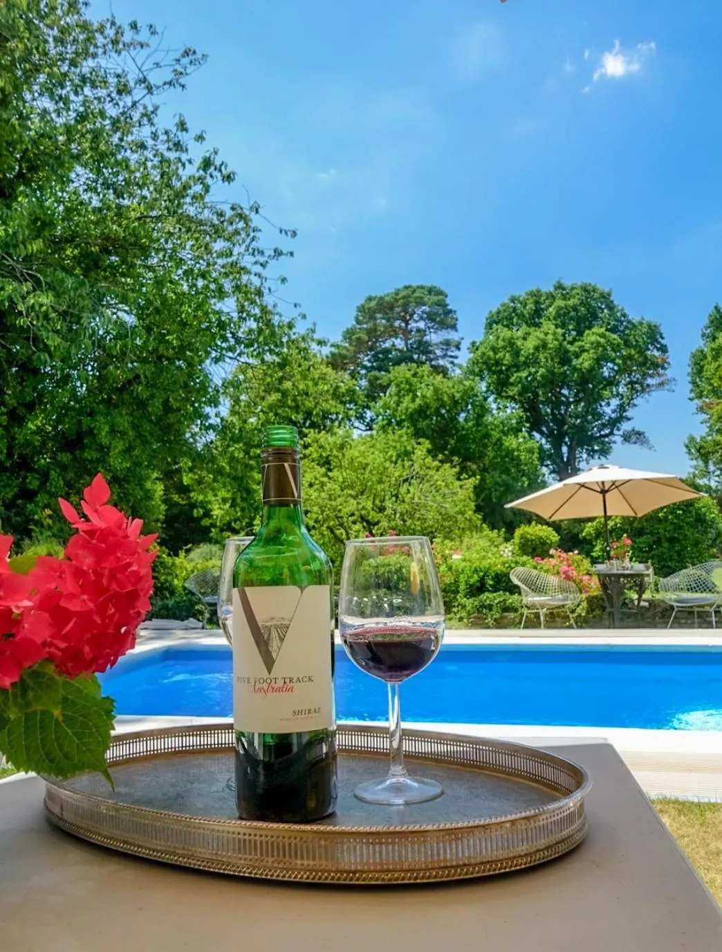 Swimming pool in Cedar House Boutique B&B
