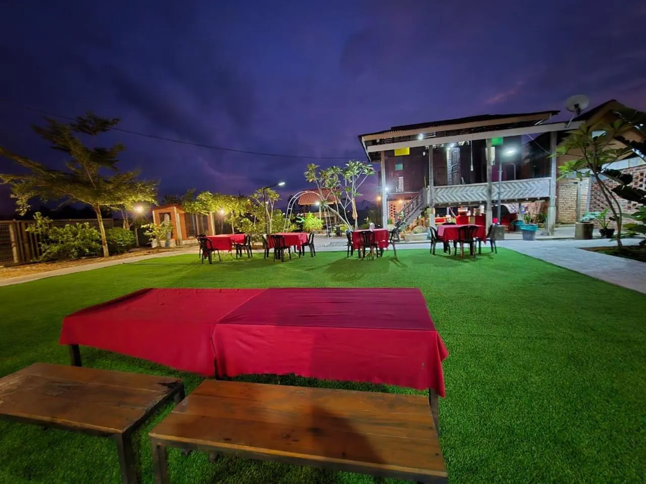 Property building in Dangau Sala D'Kontena