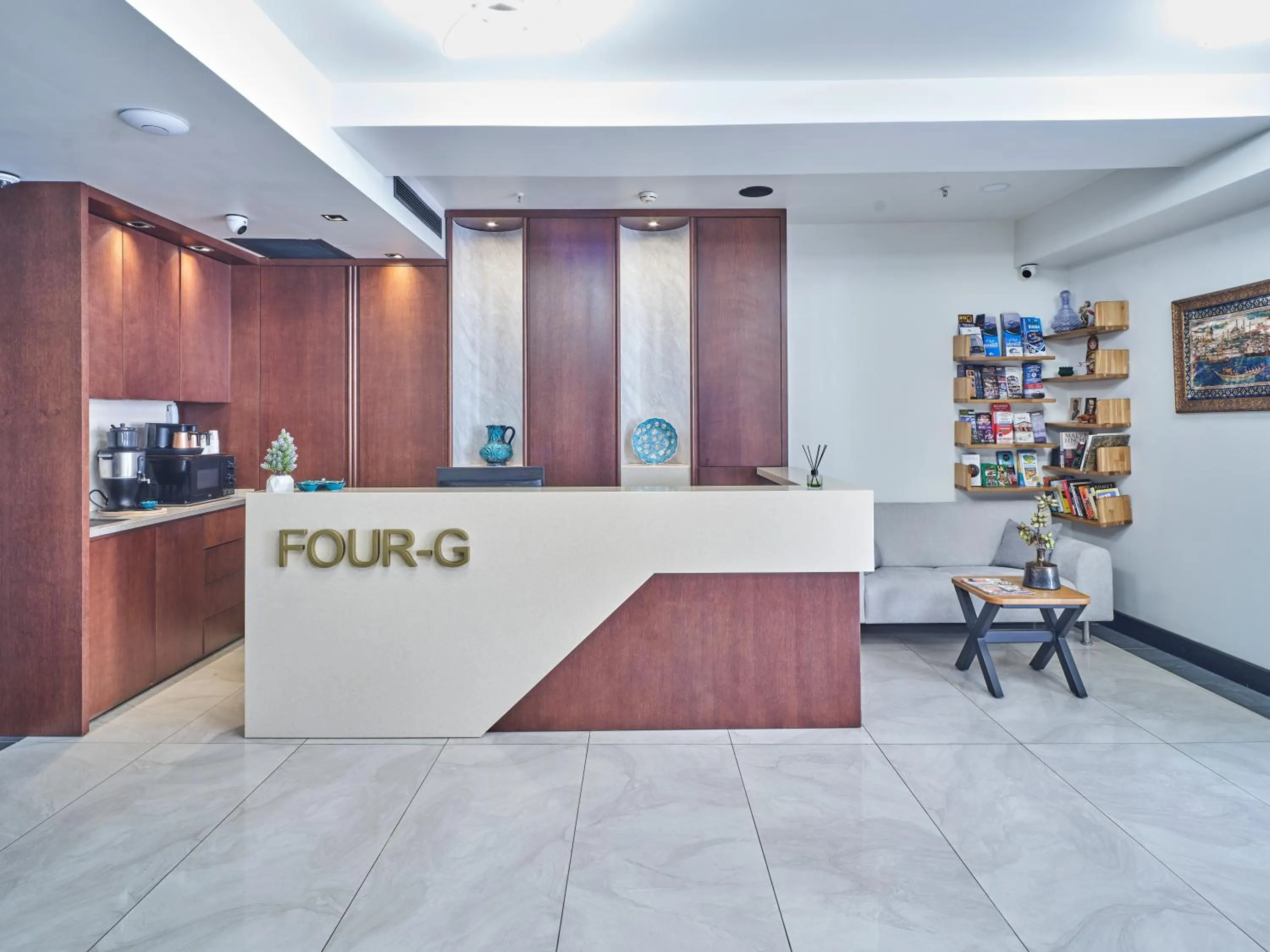 Lobby or reception in Four-G Hotel