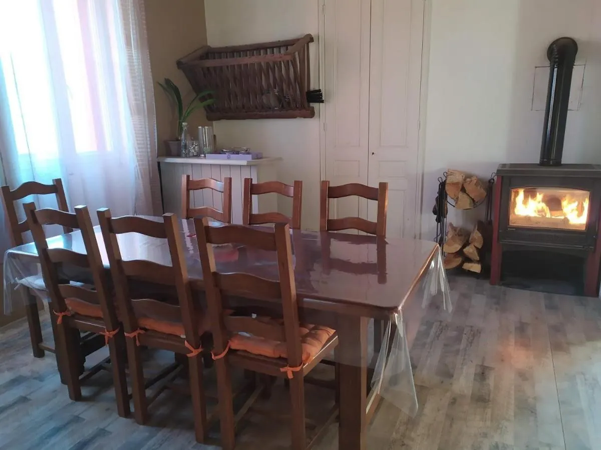 Communal lounge/ TV room in La Cabanette