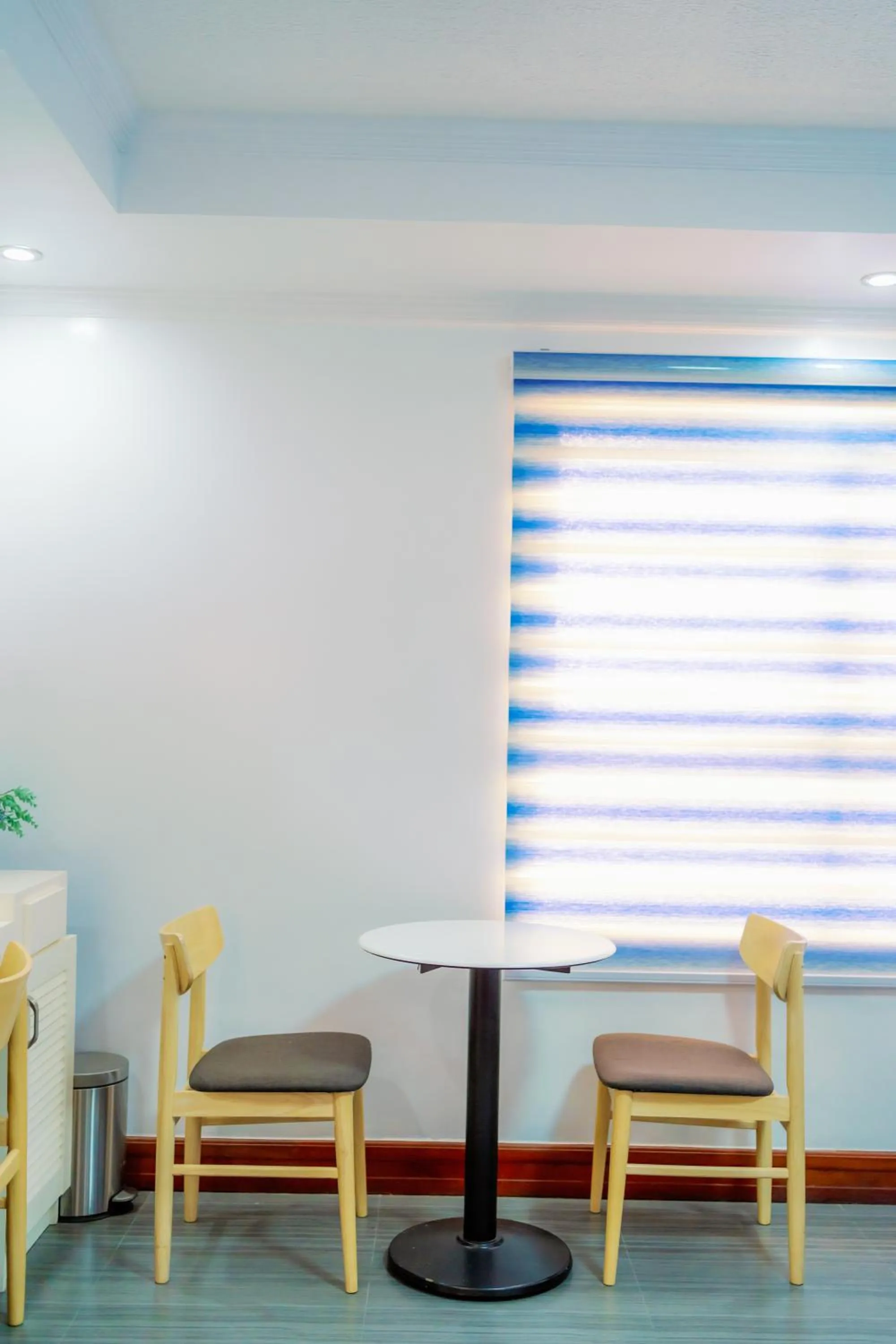 Santiago Cove Hotel and Restaurant