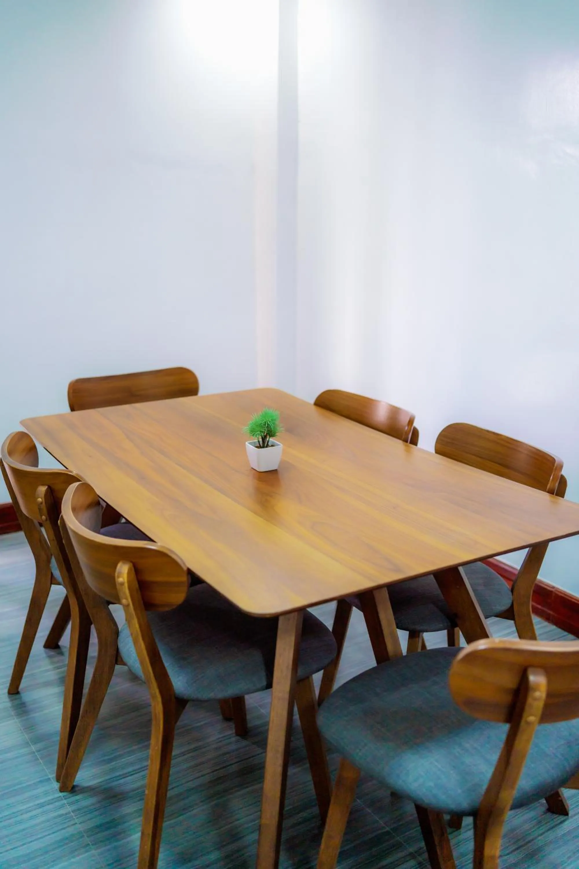 Santiago Cove Hotel and Restaurant