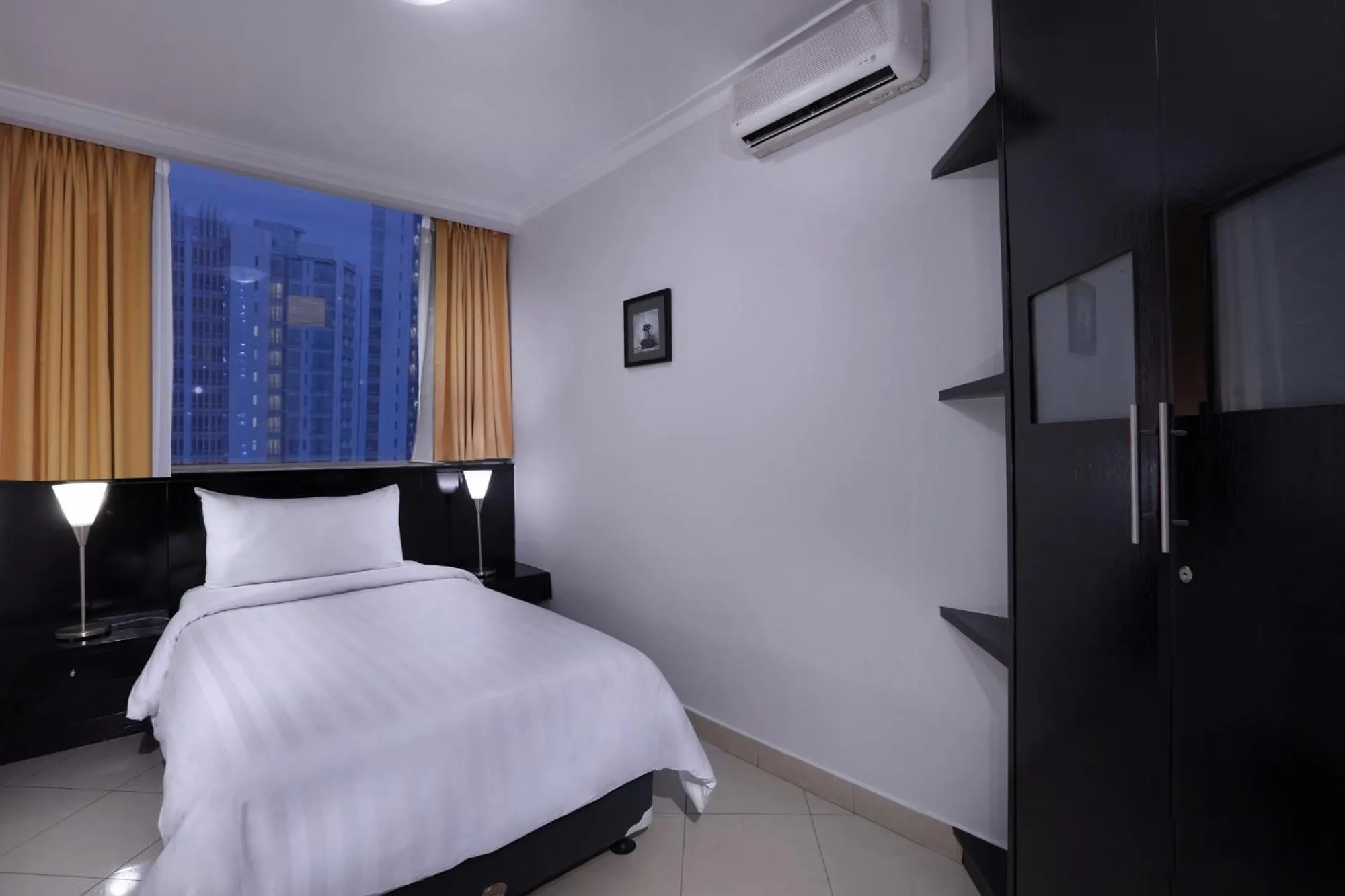 Bed in Horison Ultima Suite & Residences Rasuna Jakarta