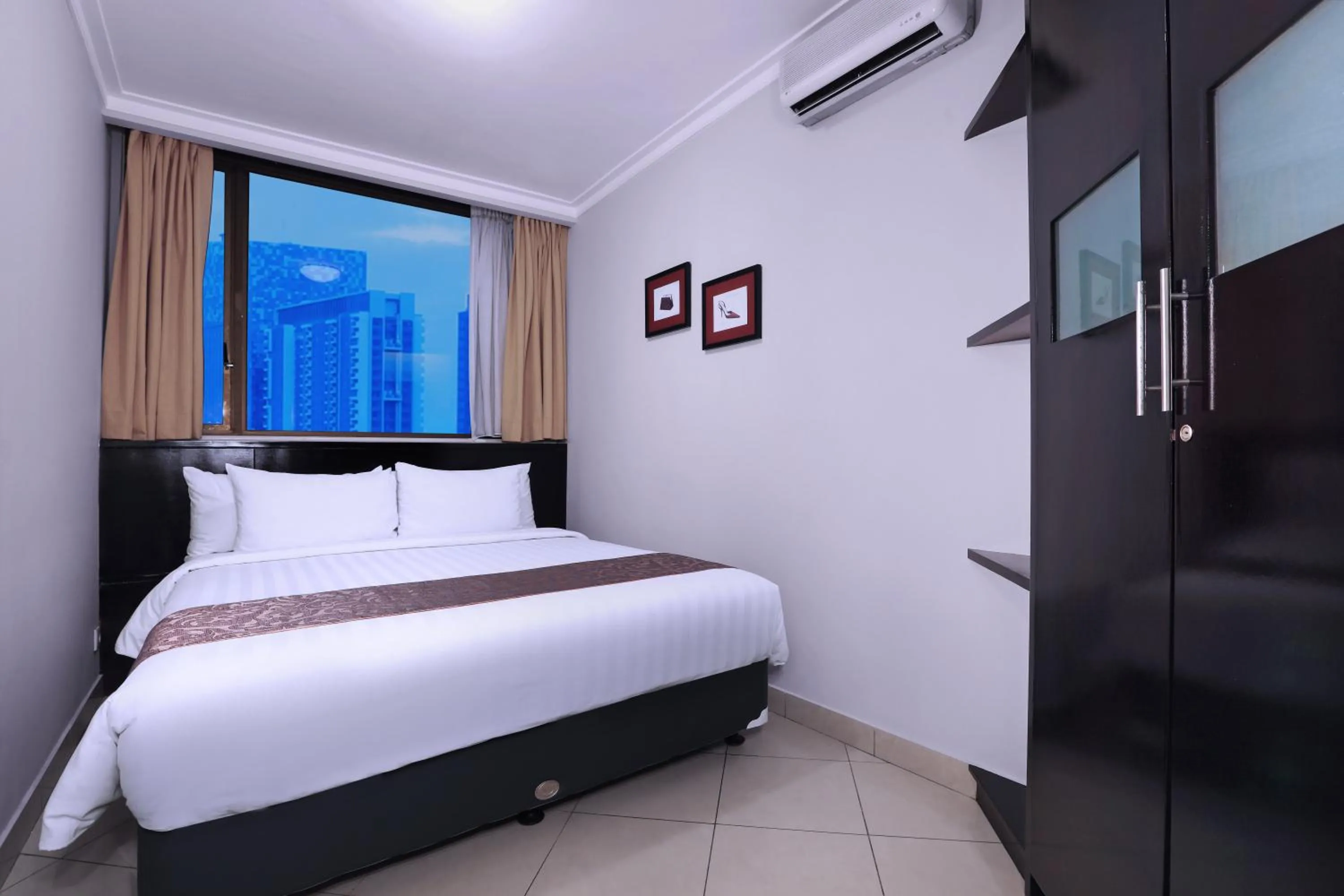 Bed in Horison Ultima Suite & Residences Rasuna Jakarta