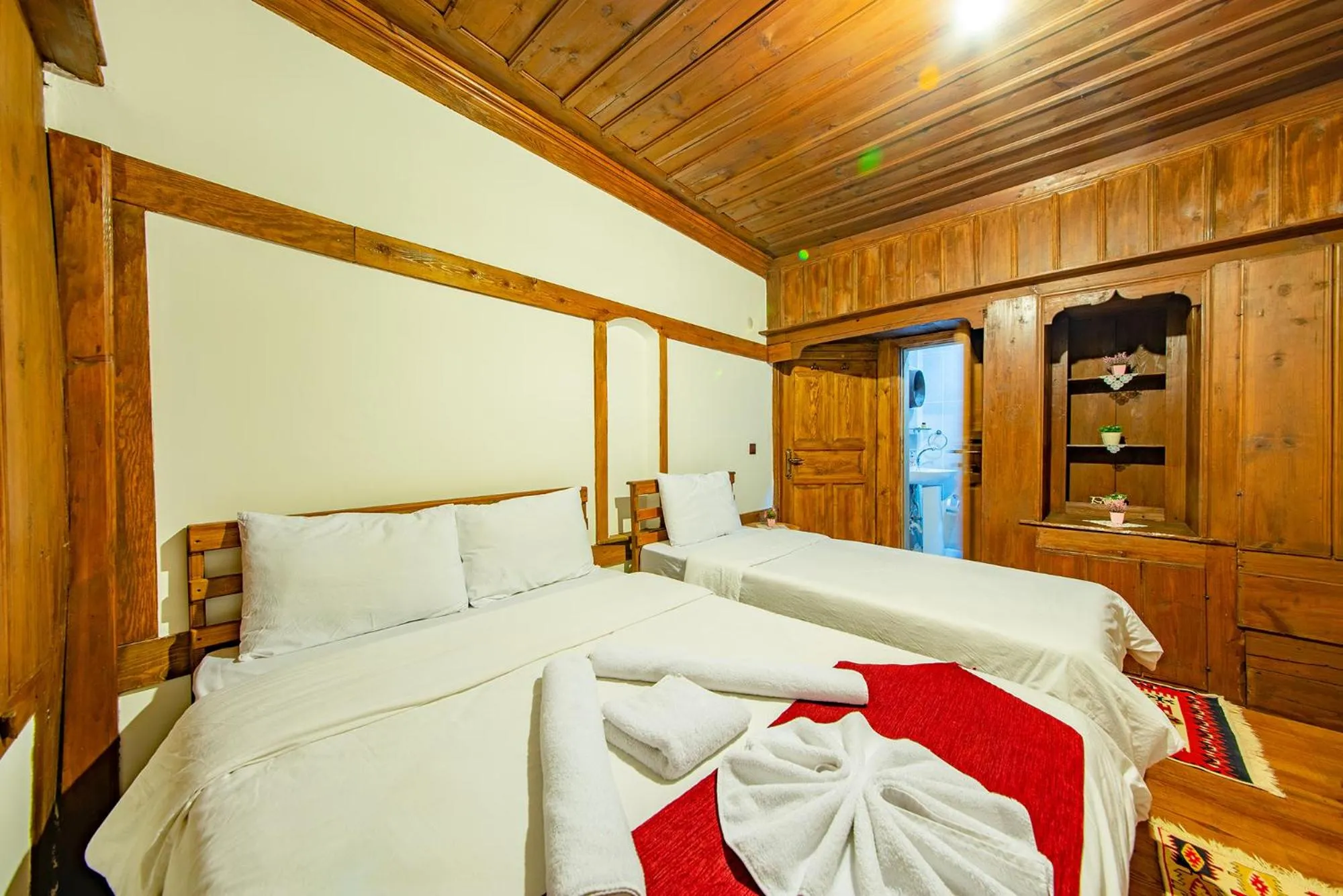 Bed in Hanedan Konak Hotel