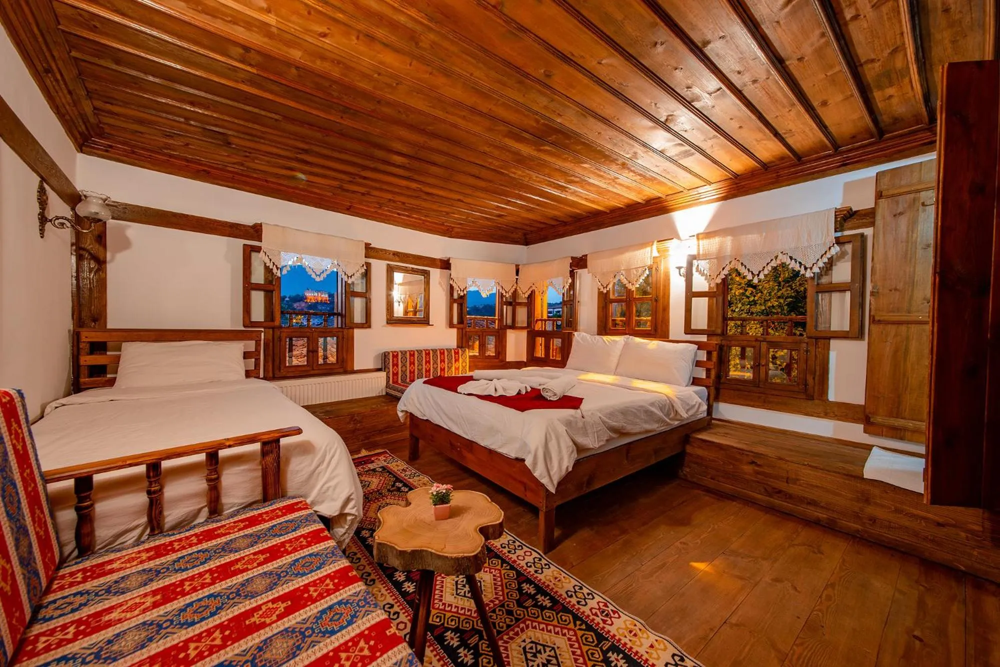 Bed in Hanedan Konak Hotel