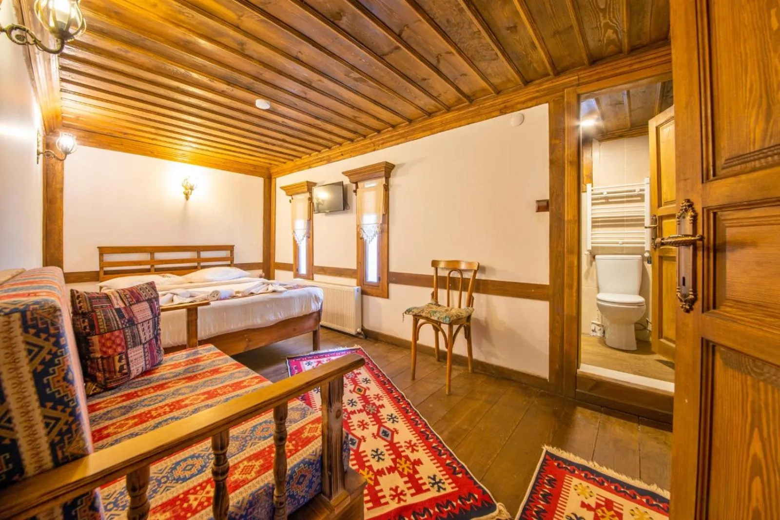 Bed in Hanedan Konak Hotel