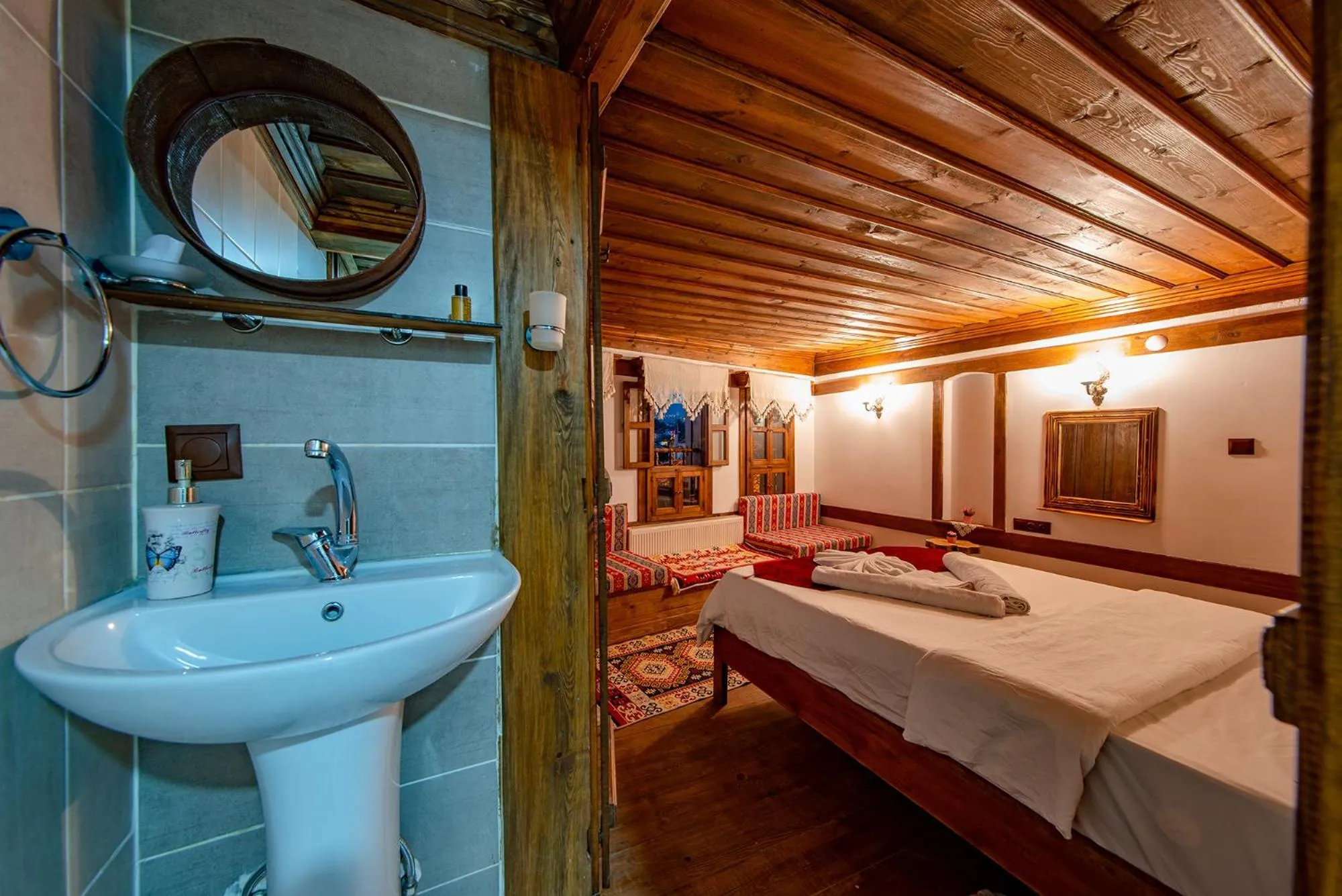 Bed in Hanedan Konak Hotel